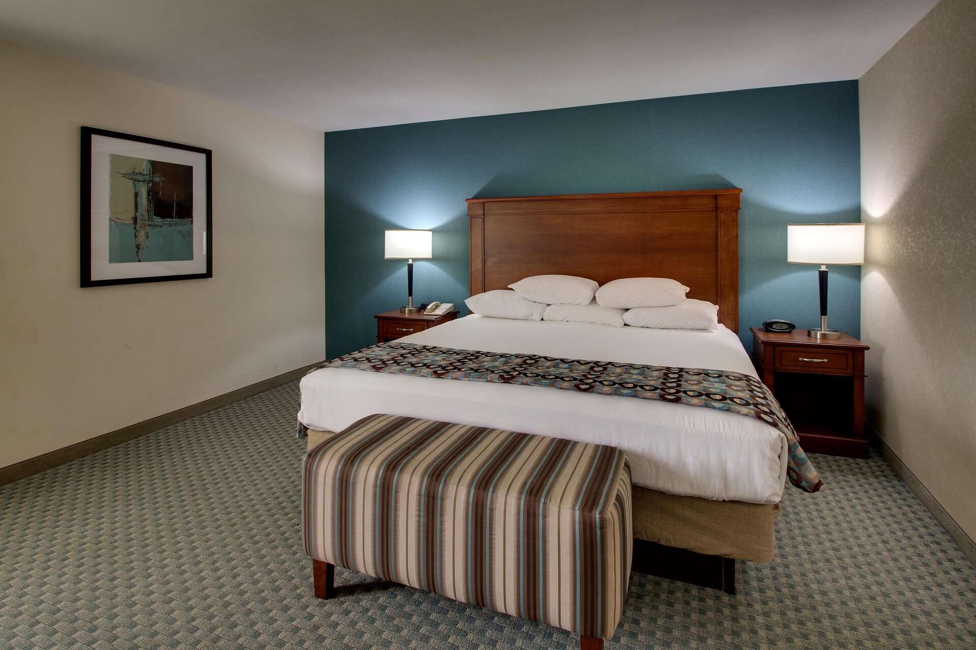 Sonesta Essential Houston Hobby Airport