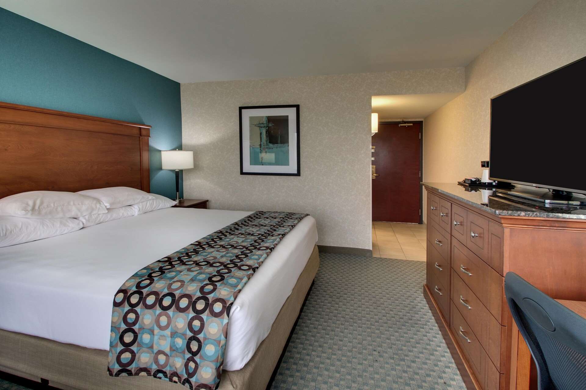 Sonesta Essential Houston Hobby Airport