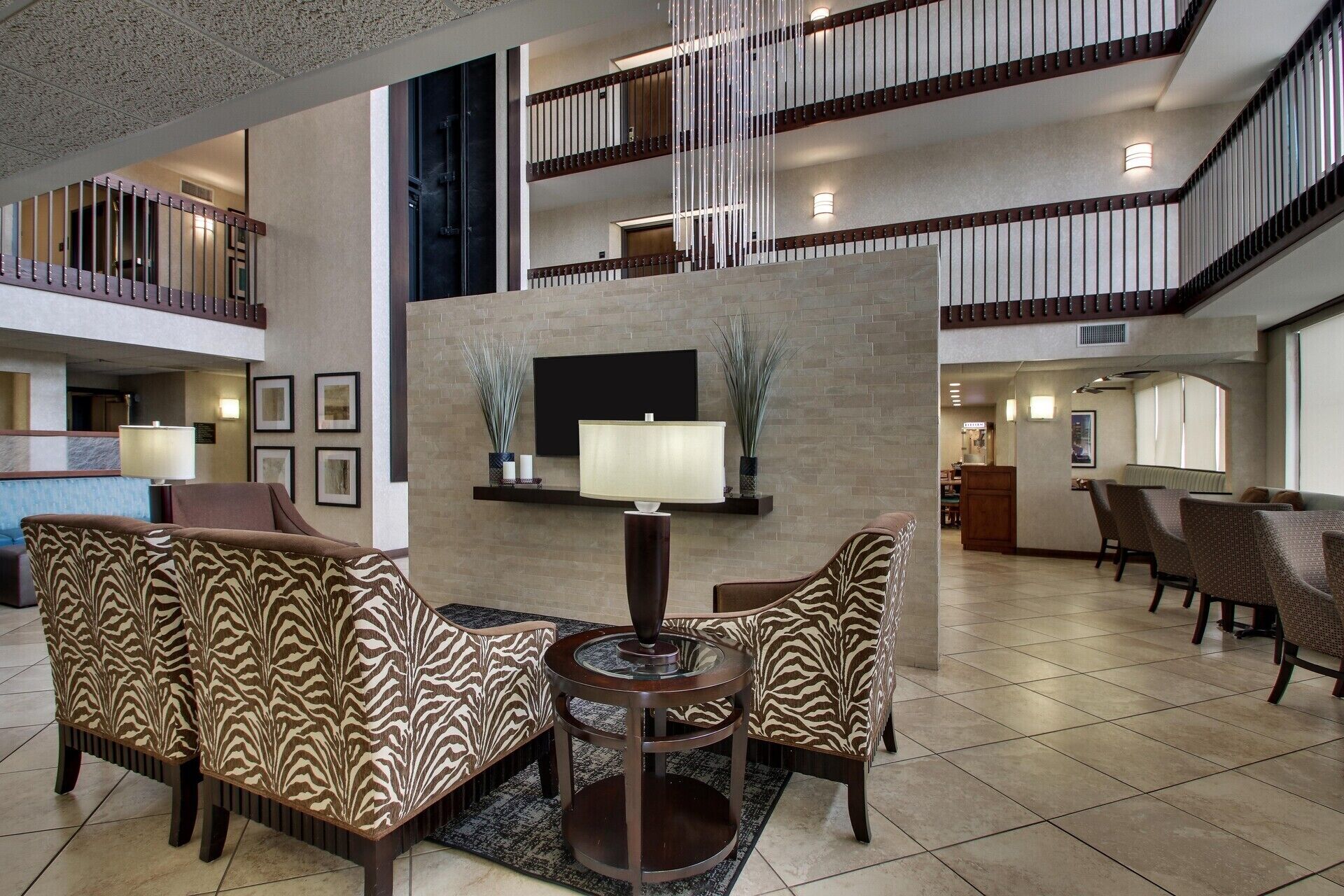 Sonesta Essential Houston Hobby Airport