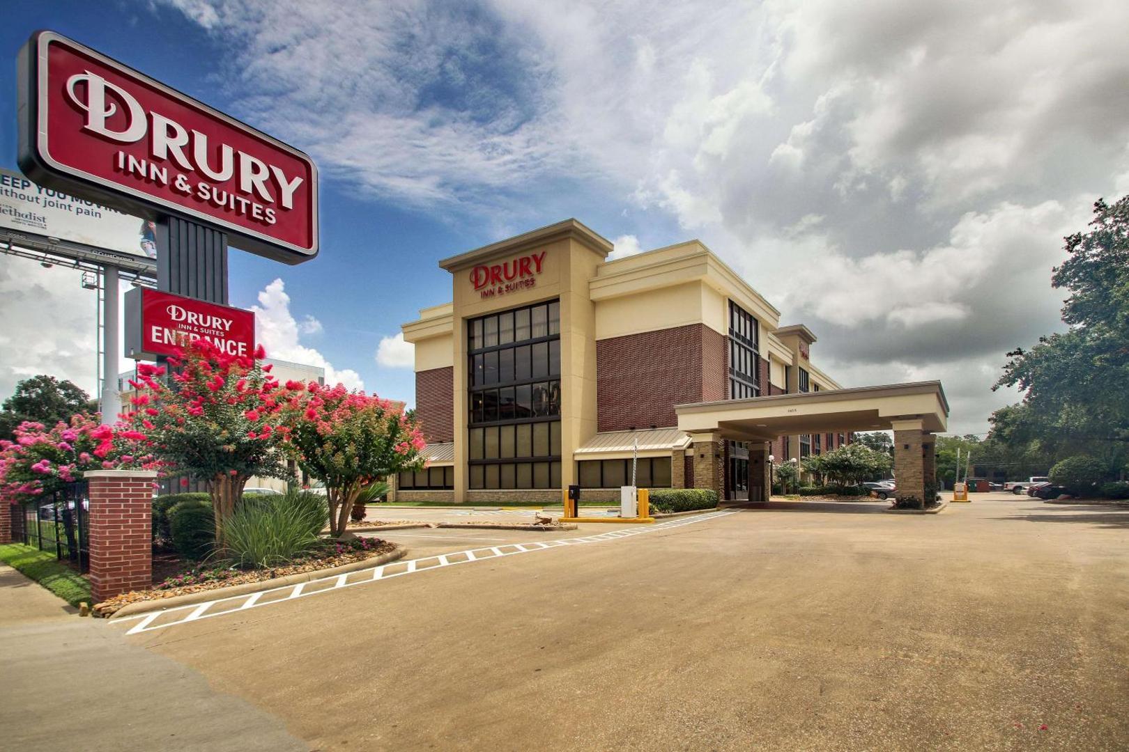Drury Inn & Suites Near the Galleria Houston