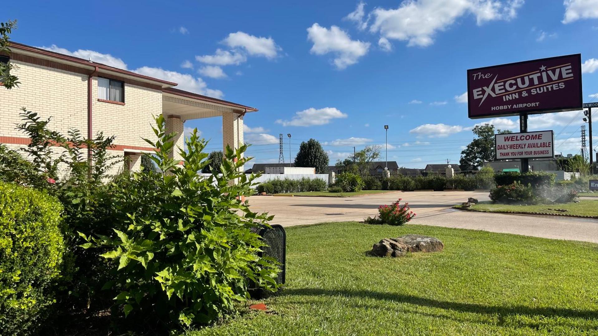 Executive Inn & Suites Houston