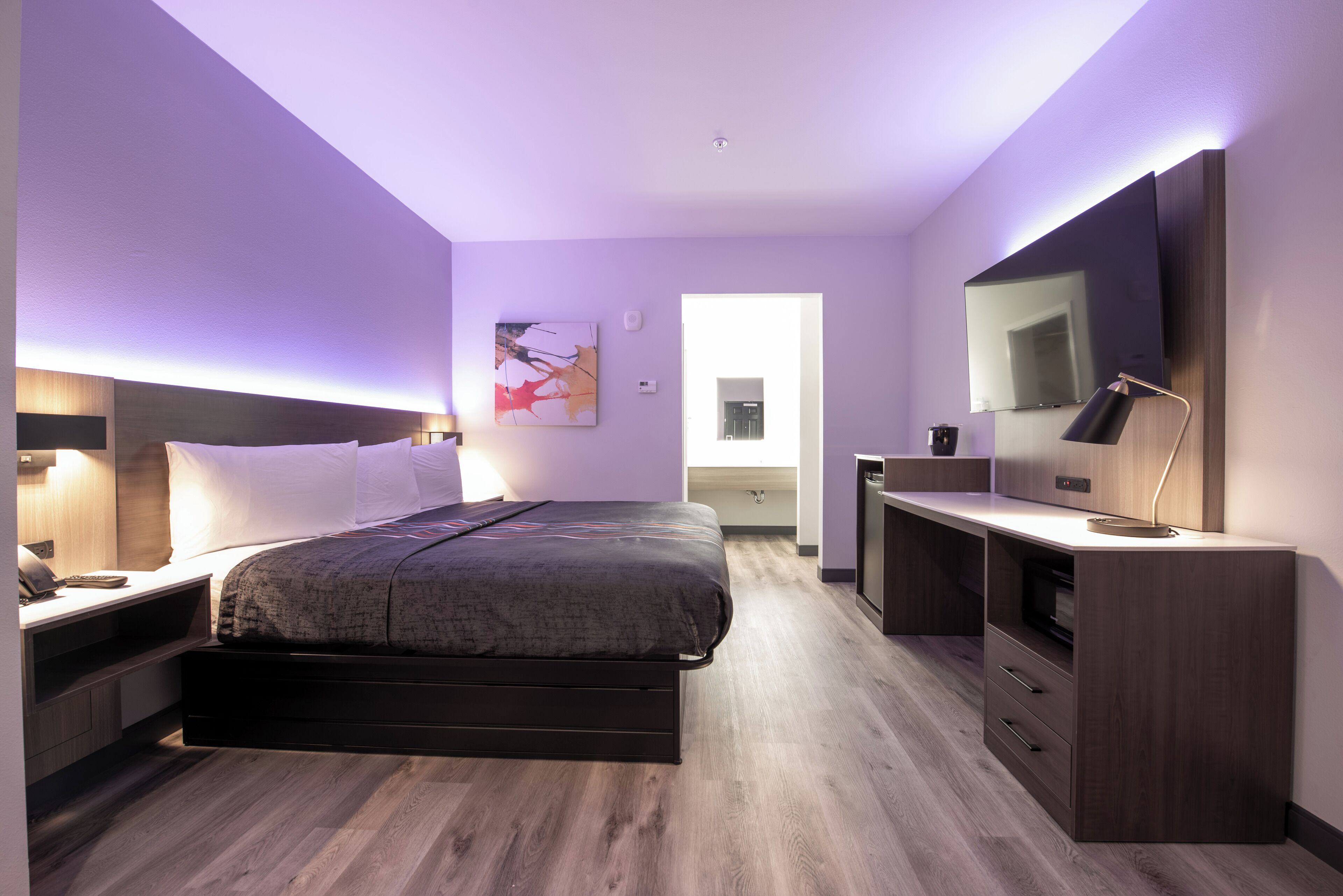 Express Inn & Suites