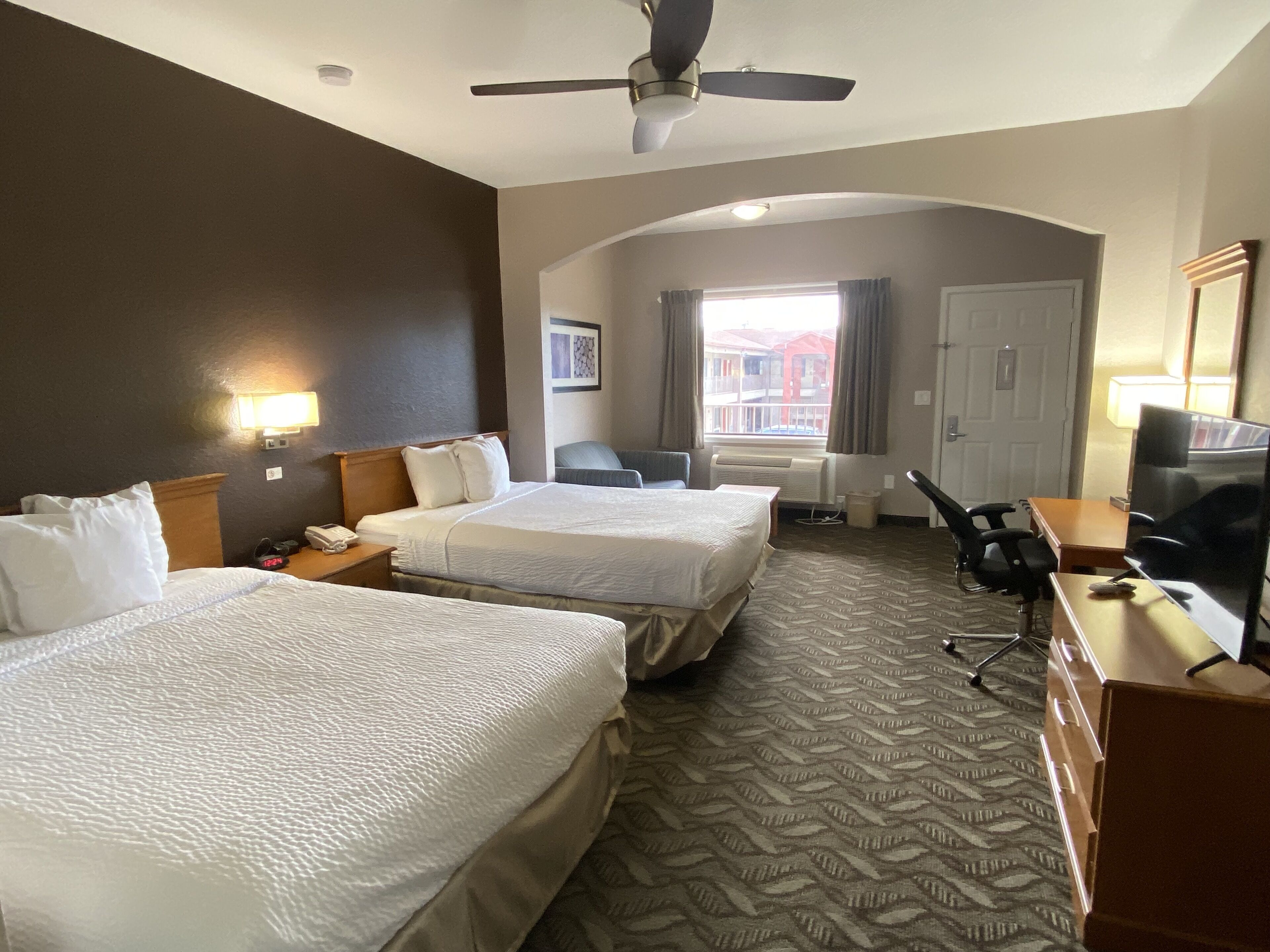 Grand Villa Inn Galleria