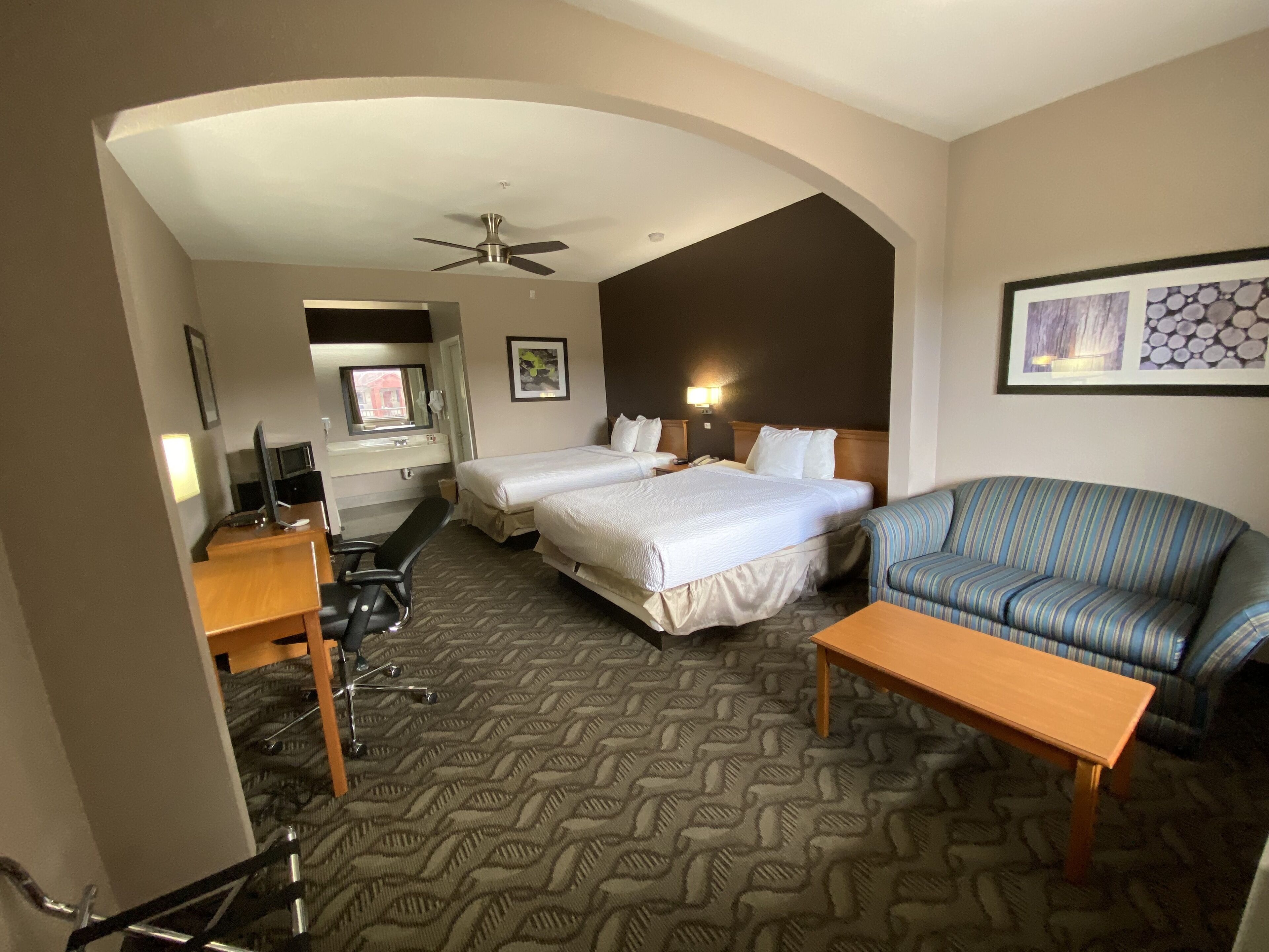 Grand Villa Inn Galleria