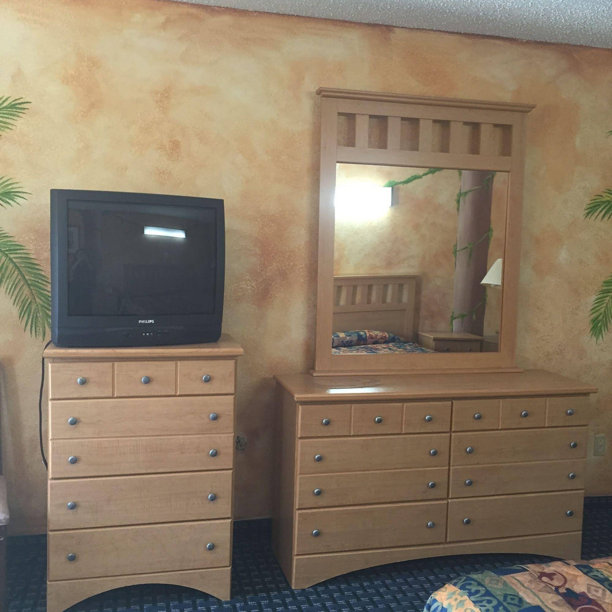 Guest Inn & Suites