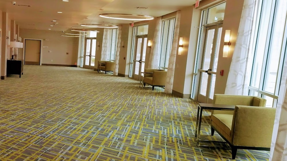 Holiday Inn & Suites Houston Nw Willowbrook
