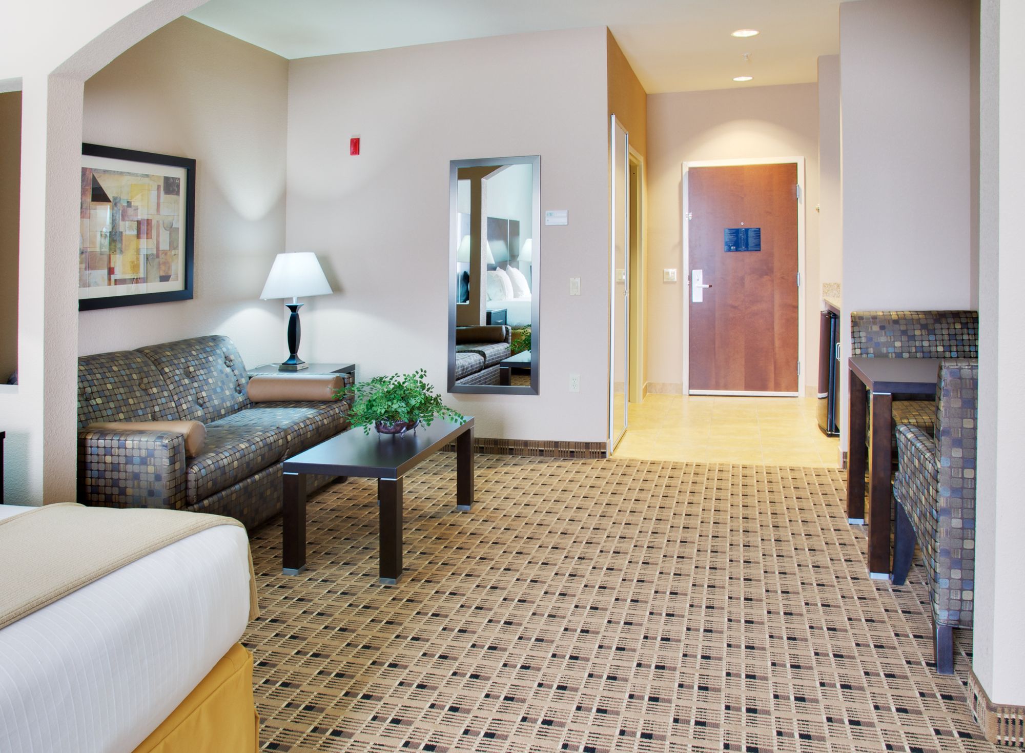 Holiday Inn Express & Suites Houston Energy Corridor - W Oaks