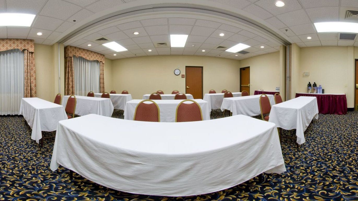Holiday Inn Express & Suites Houston - Memorial Park Area