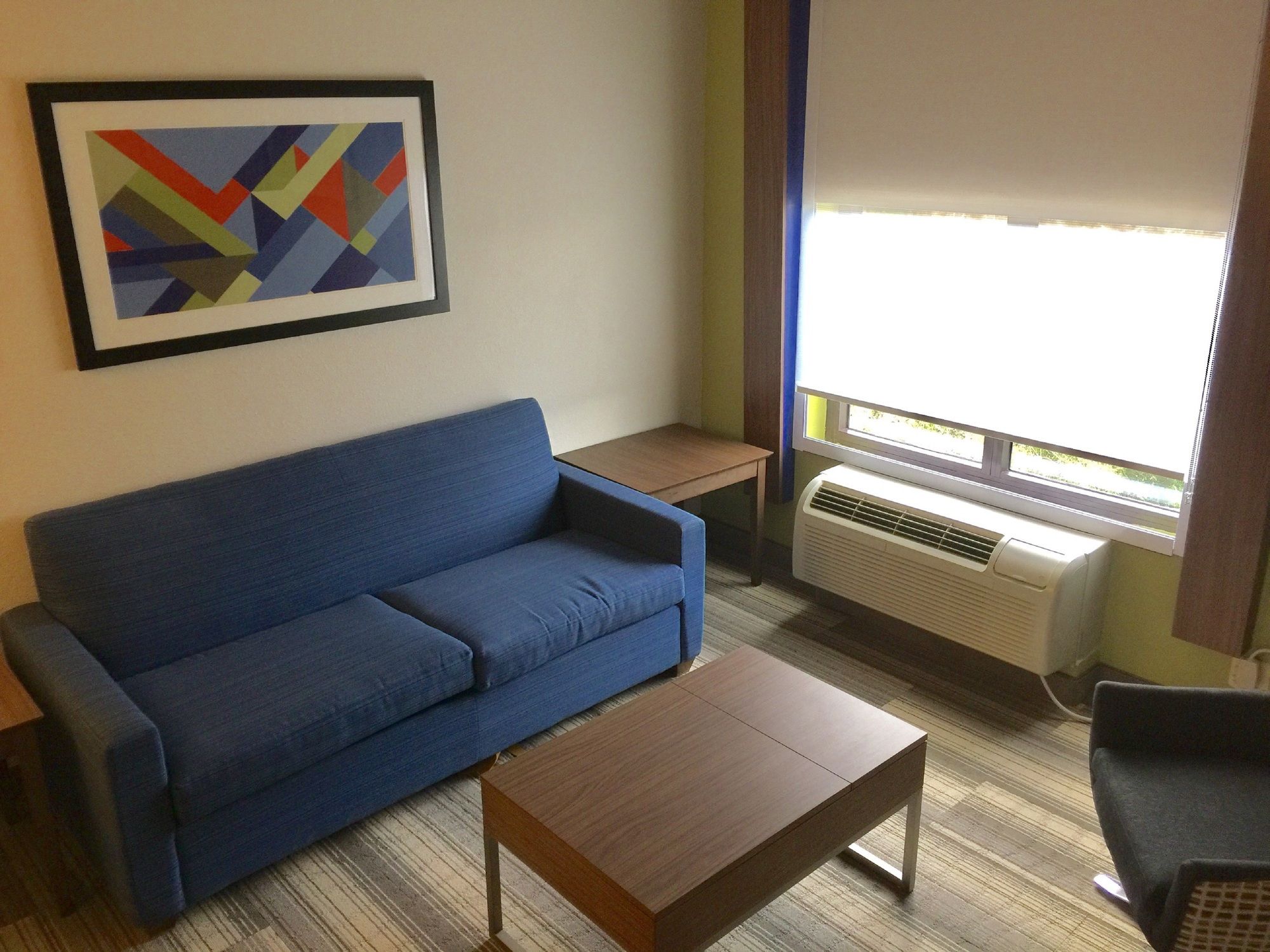 Holiday Inn Express & Suites Houston - Memorial Park Area