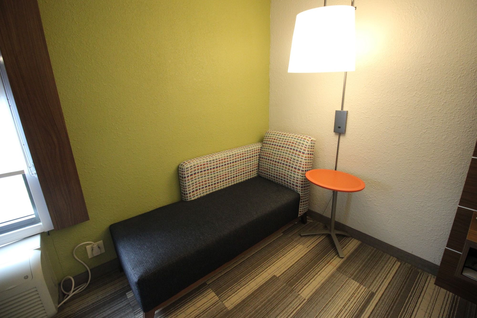 Holiday Inn Express & Suites Houston - Memorial Park Area