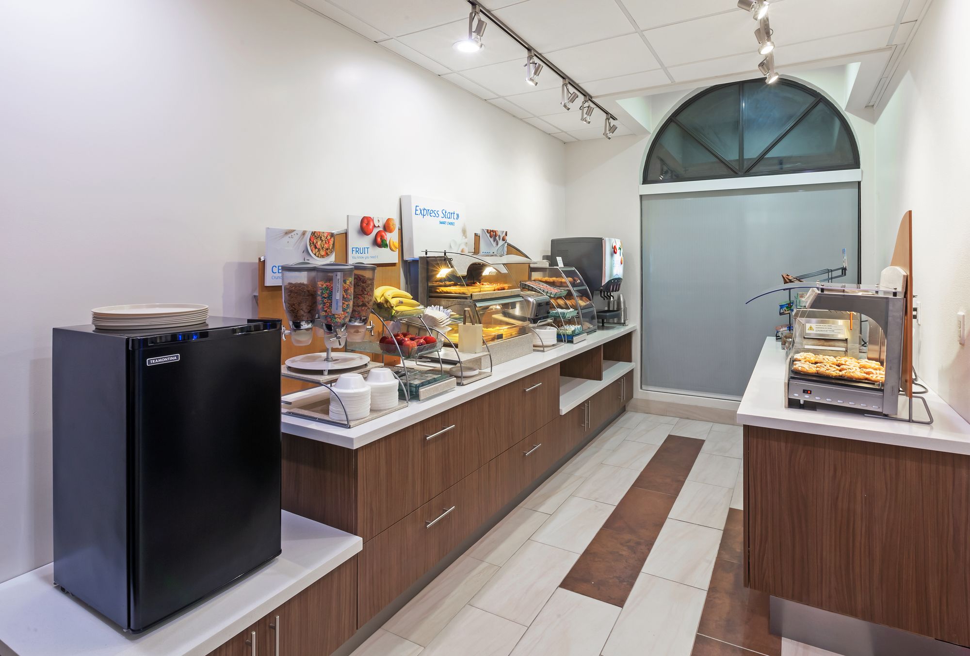 Holiday Inn Express & Suites Houston - Memorial Park Area