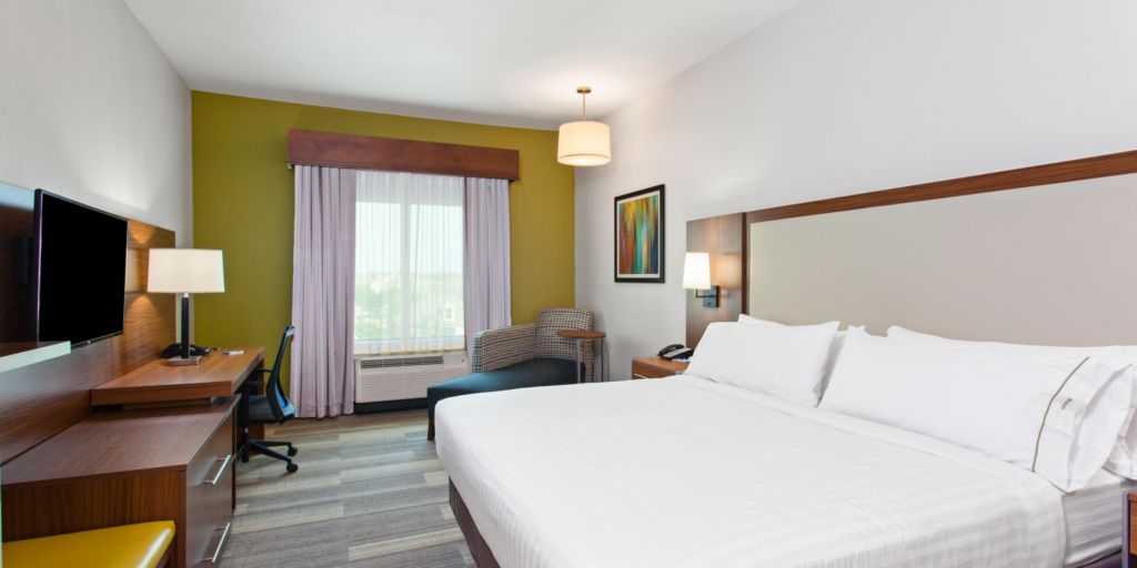 Holiday Inn Express & Suites Houston S - Medical Ctr Area