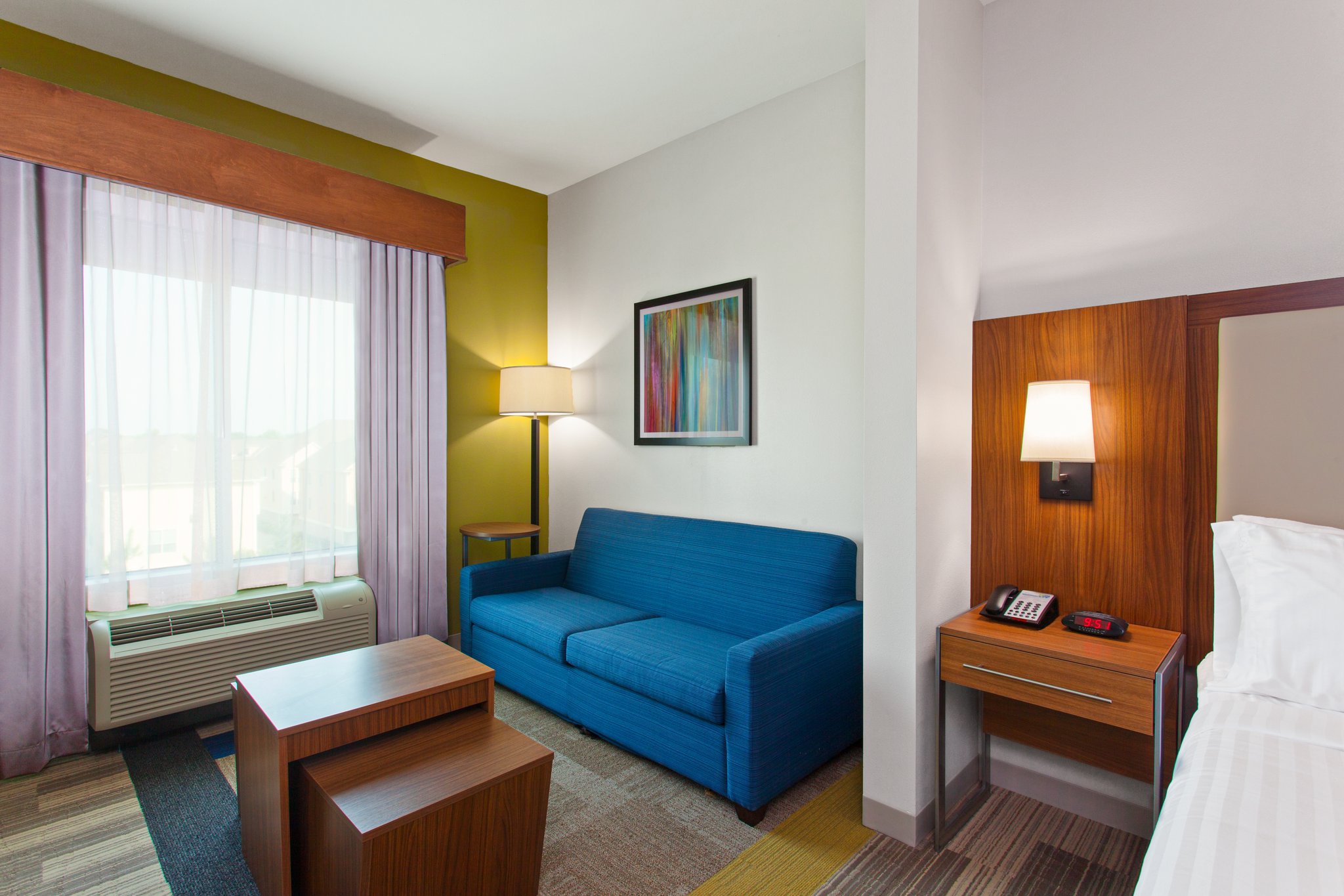 Holiday Inn Express & Suites Houston S - Medical Ctr Area