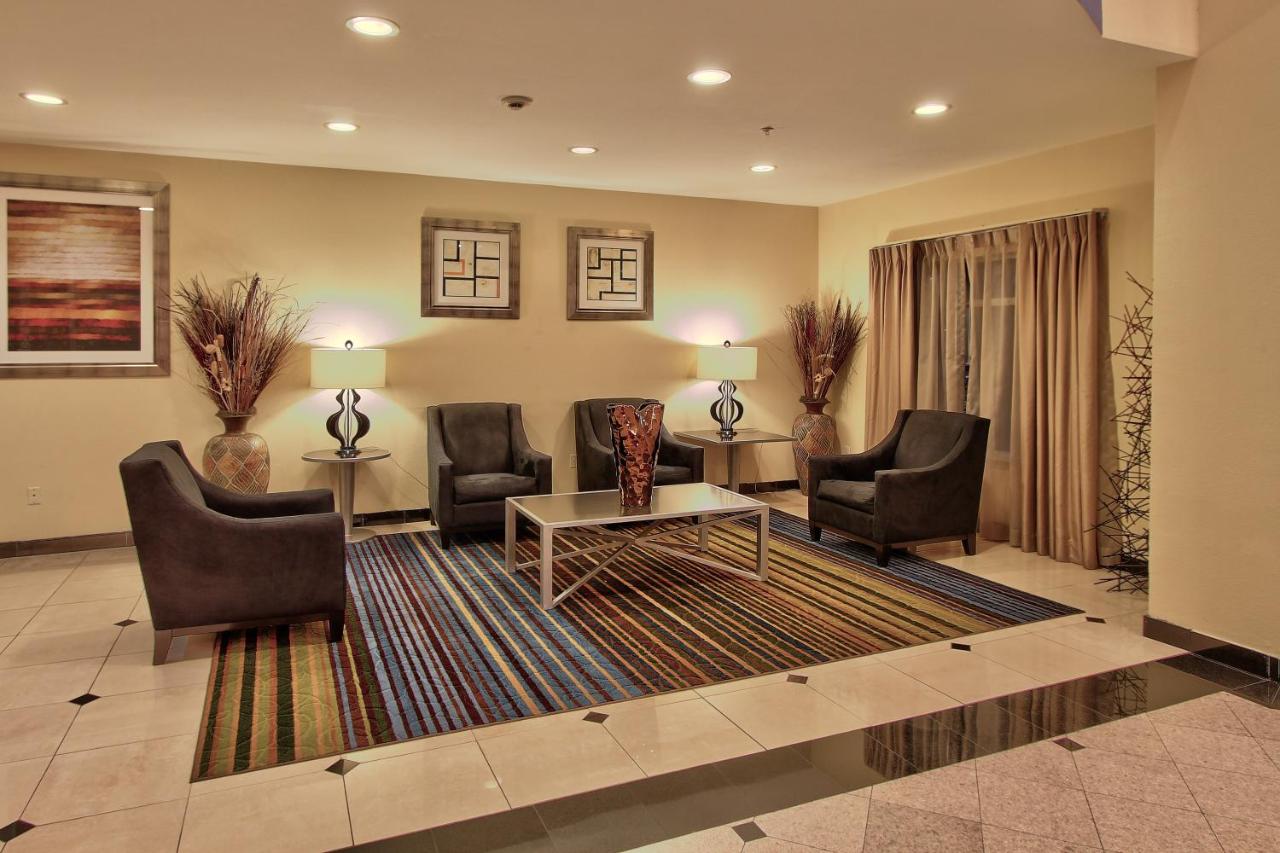 Holiday Inn Express Hotel & Suites Houston-Downtown Convention Center