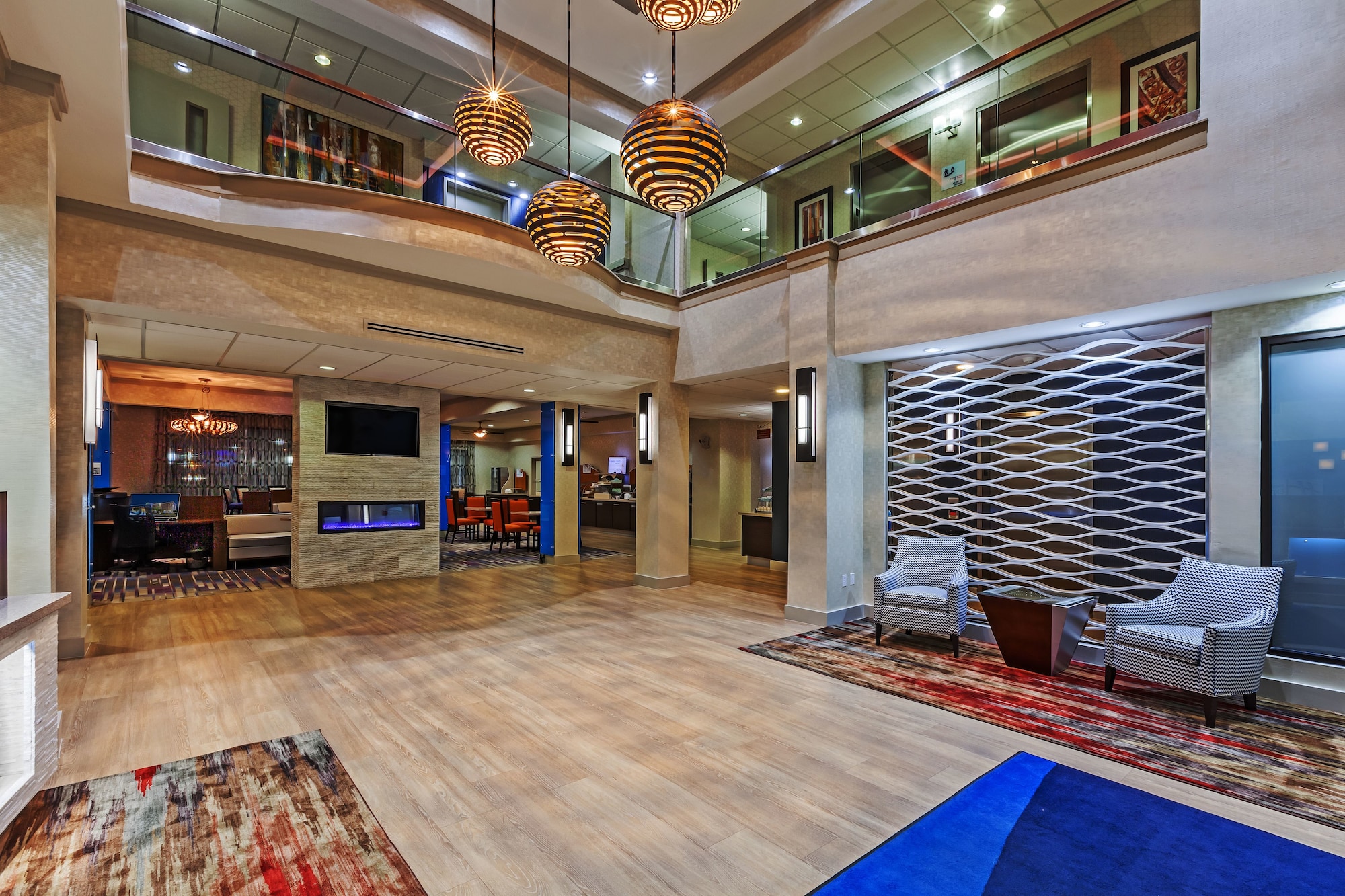 Holiday Inn Express & Suites Houston East