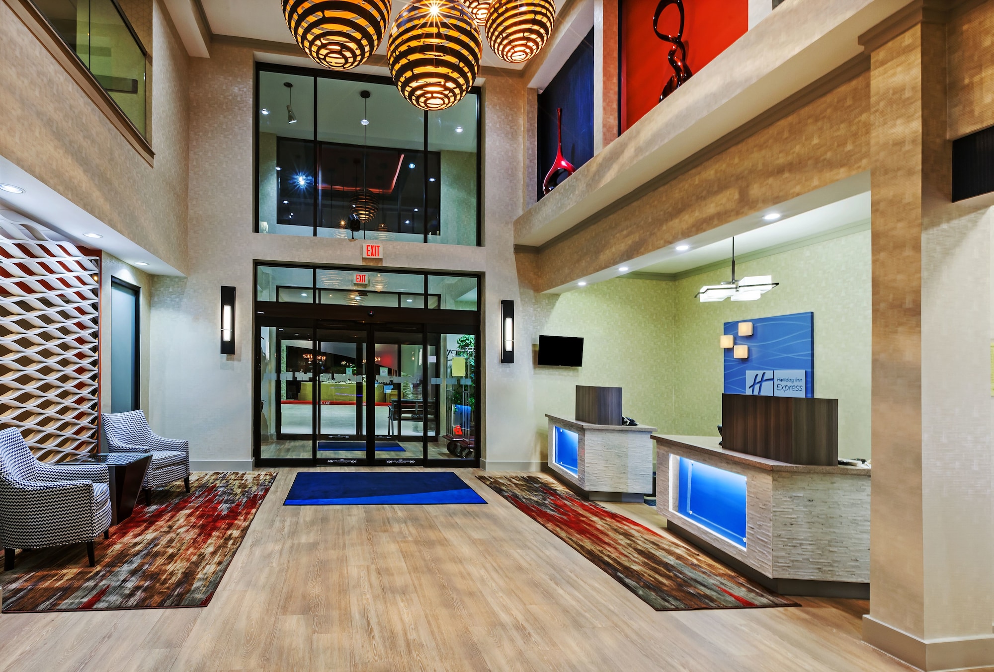 Holiday Inn Express & Suites Houston East