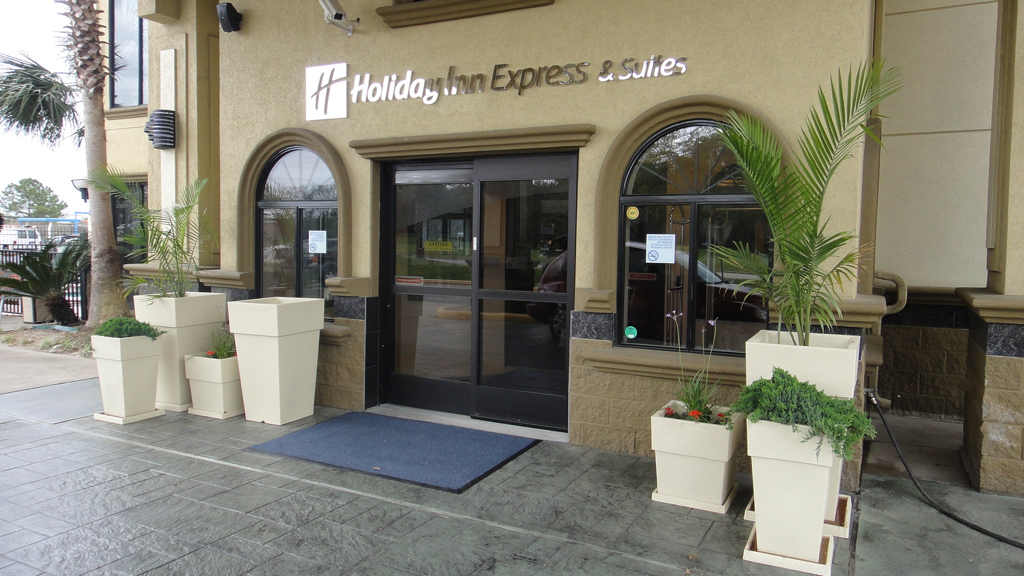 Holiday Inn Express Hotel & Suites Houston North Intercontinental