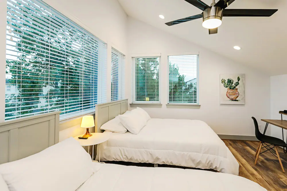 Htown Suites by Dunyha