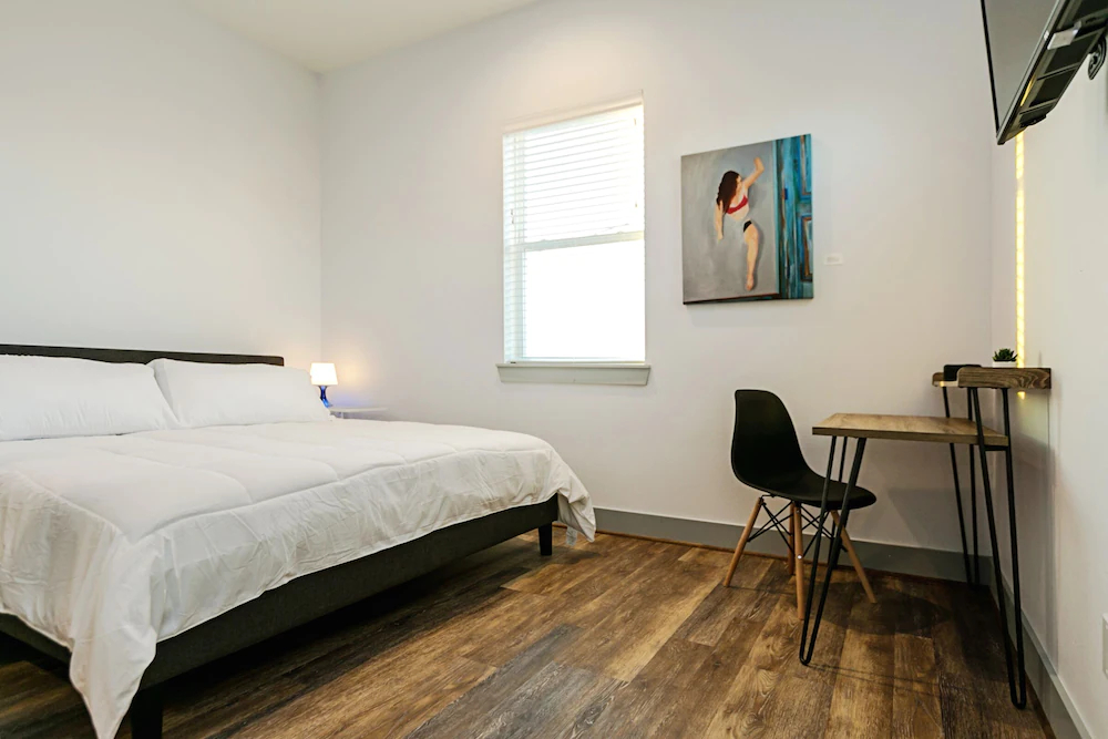 Htown Suites by Dunyha