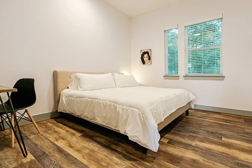 Htown Suites by Dunyha