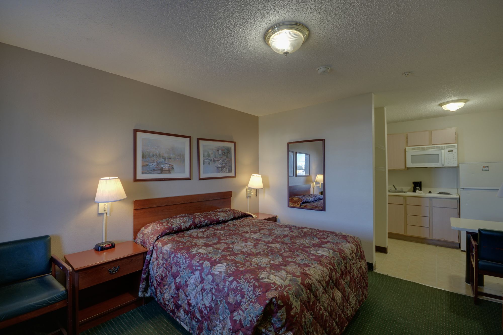 InTown Suites Clearlake