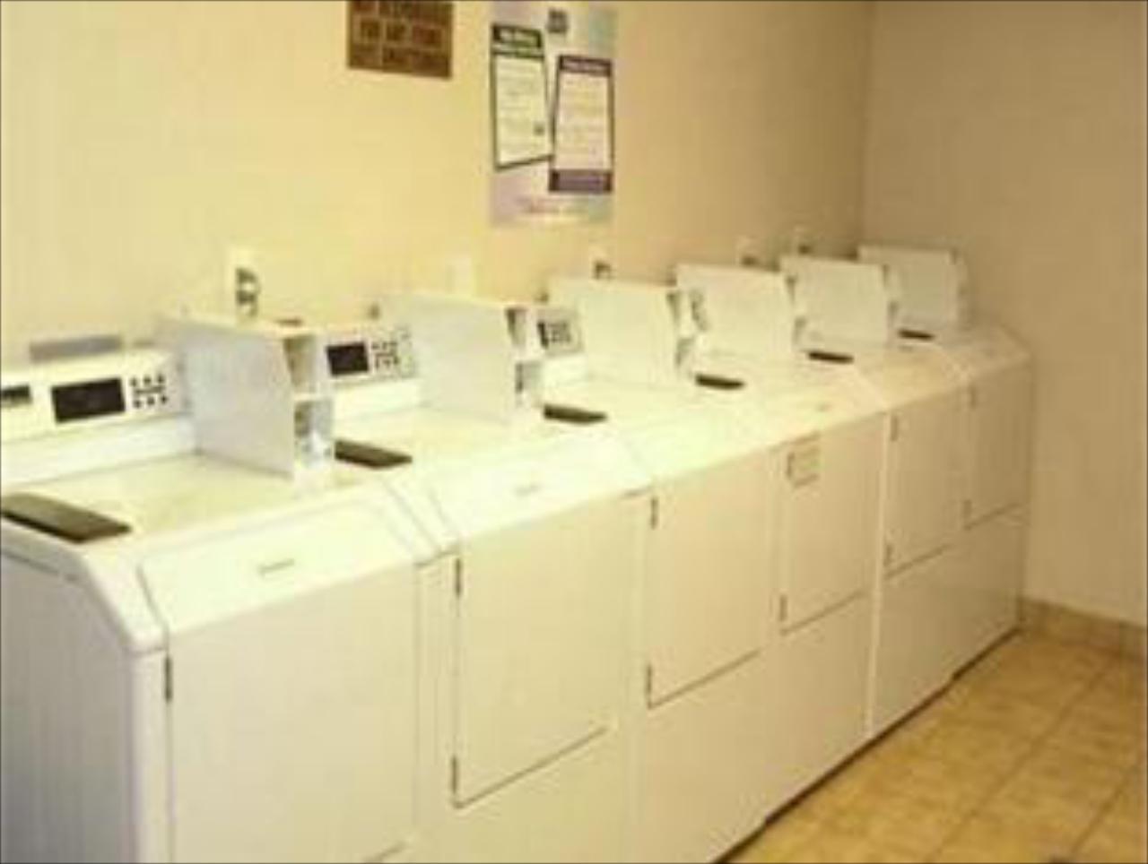 InTown Suites Greenspoint