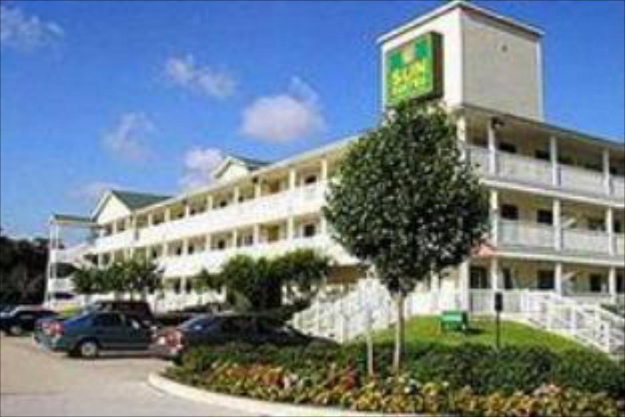 InTown Suites Greenspoint