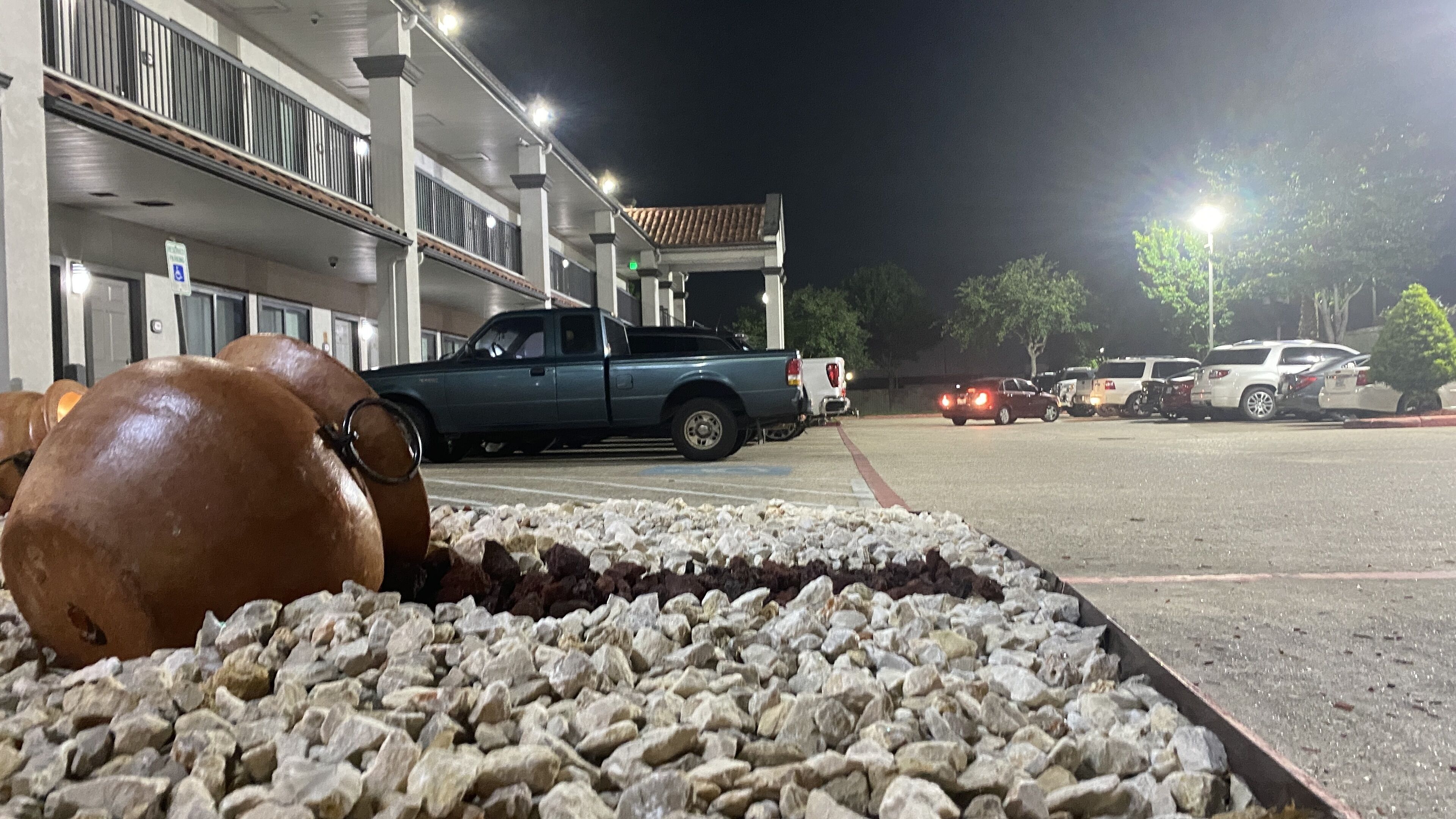 Island Suites Hobby Airport