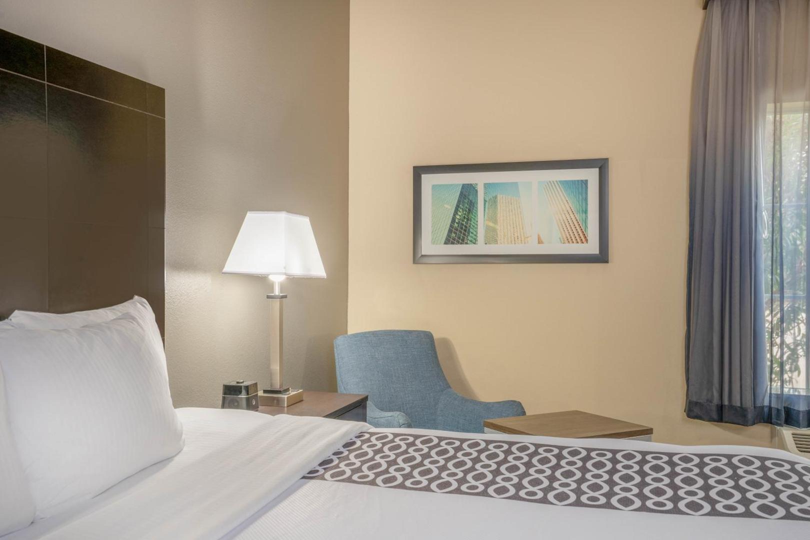 La Quinta Inn & Suites by Wyndham Houston Energy Corridor