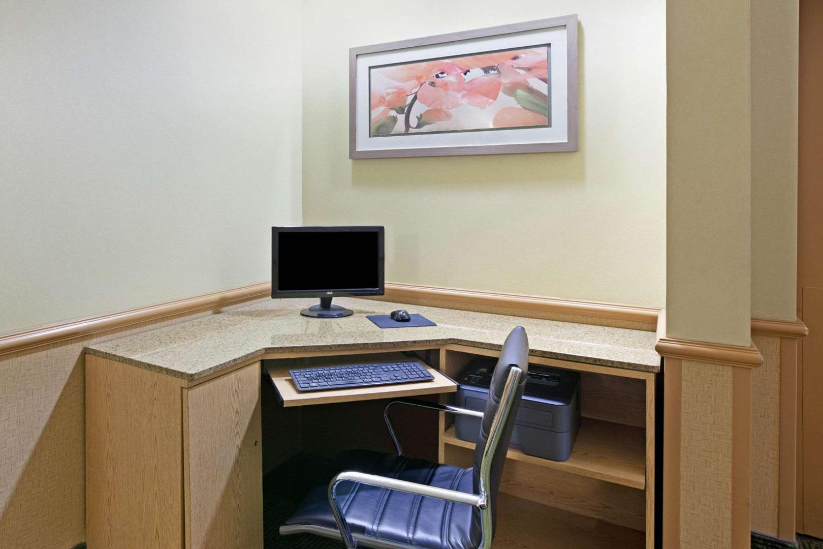 La Quinta Inn & Suites by Wyndham Houston Galleria Area