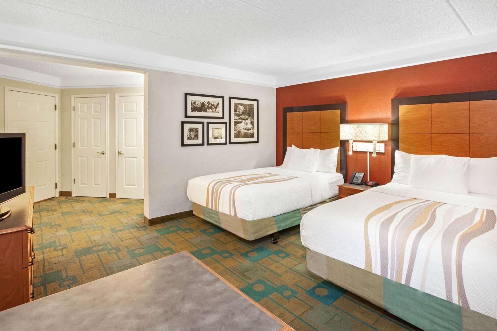 La Quinta Inn & Suites by Wyndham Houston Galleria Area