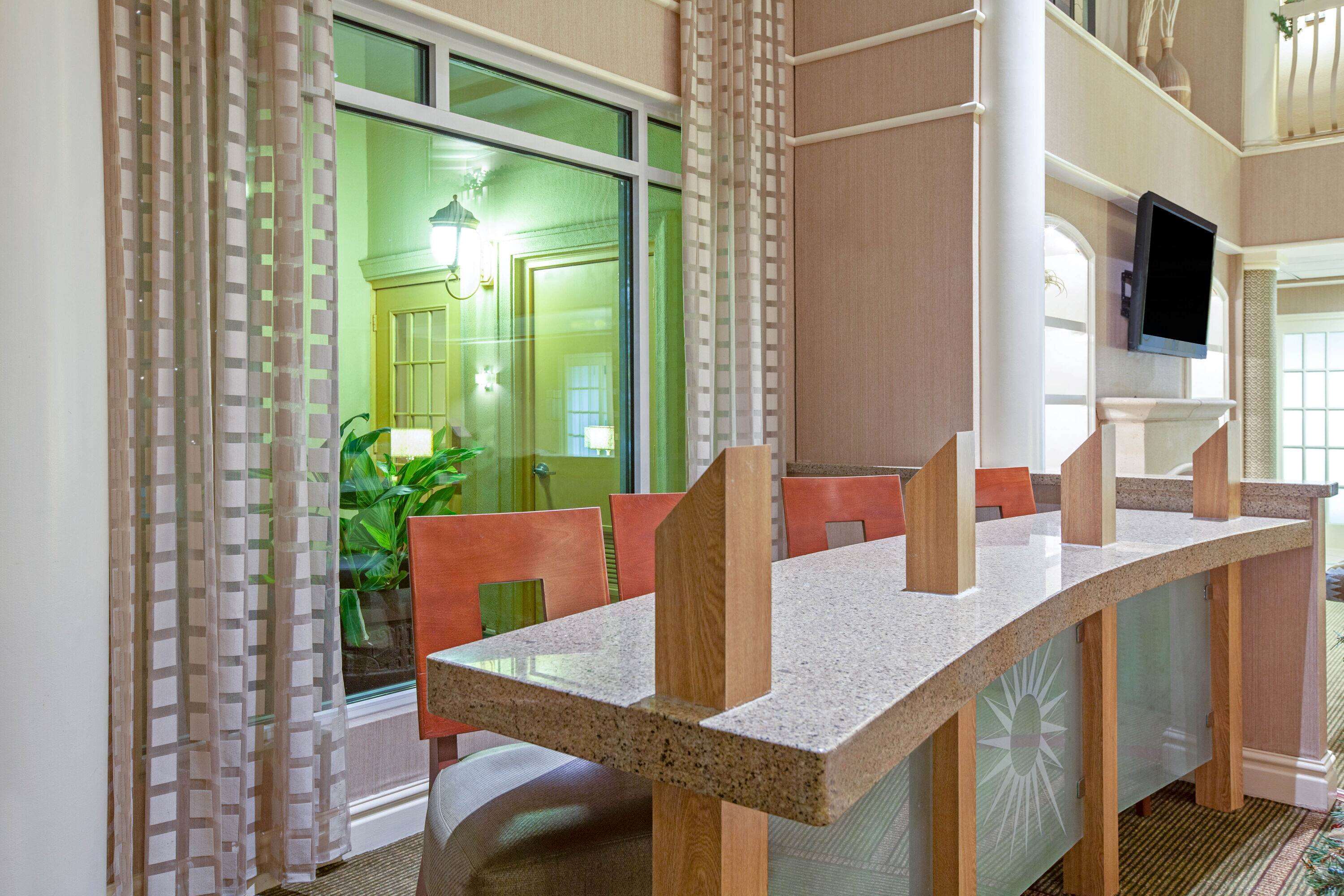 La Quinta Inn & Suites by Wyndham Houston Galleria Area