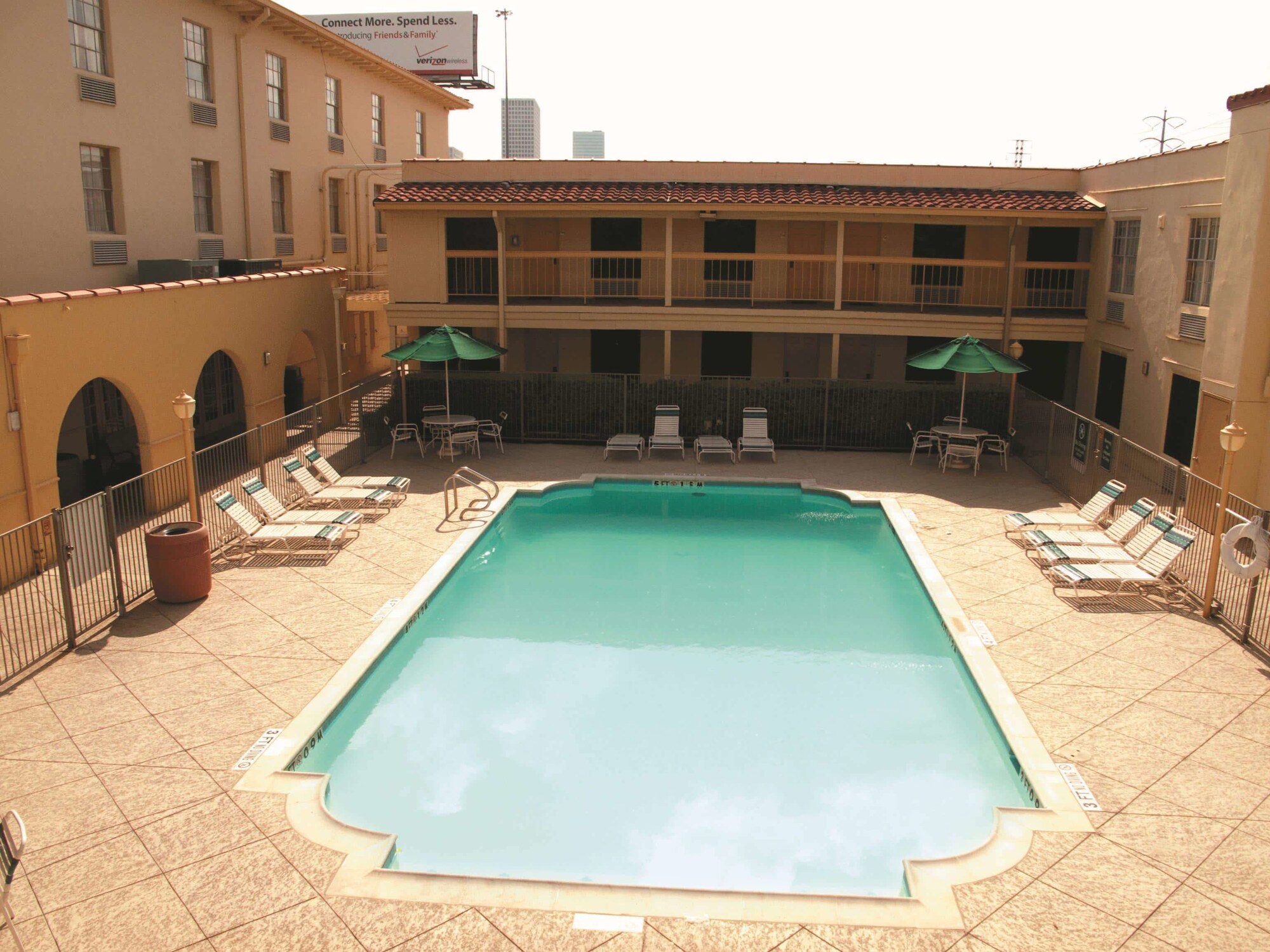 La Quinta Inn by Wyndham Houston Greenway Plaza Medical Area