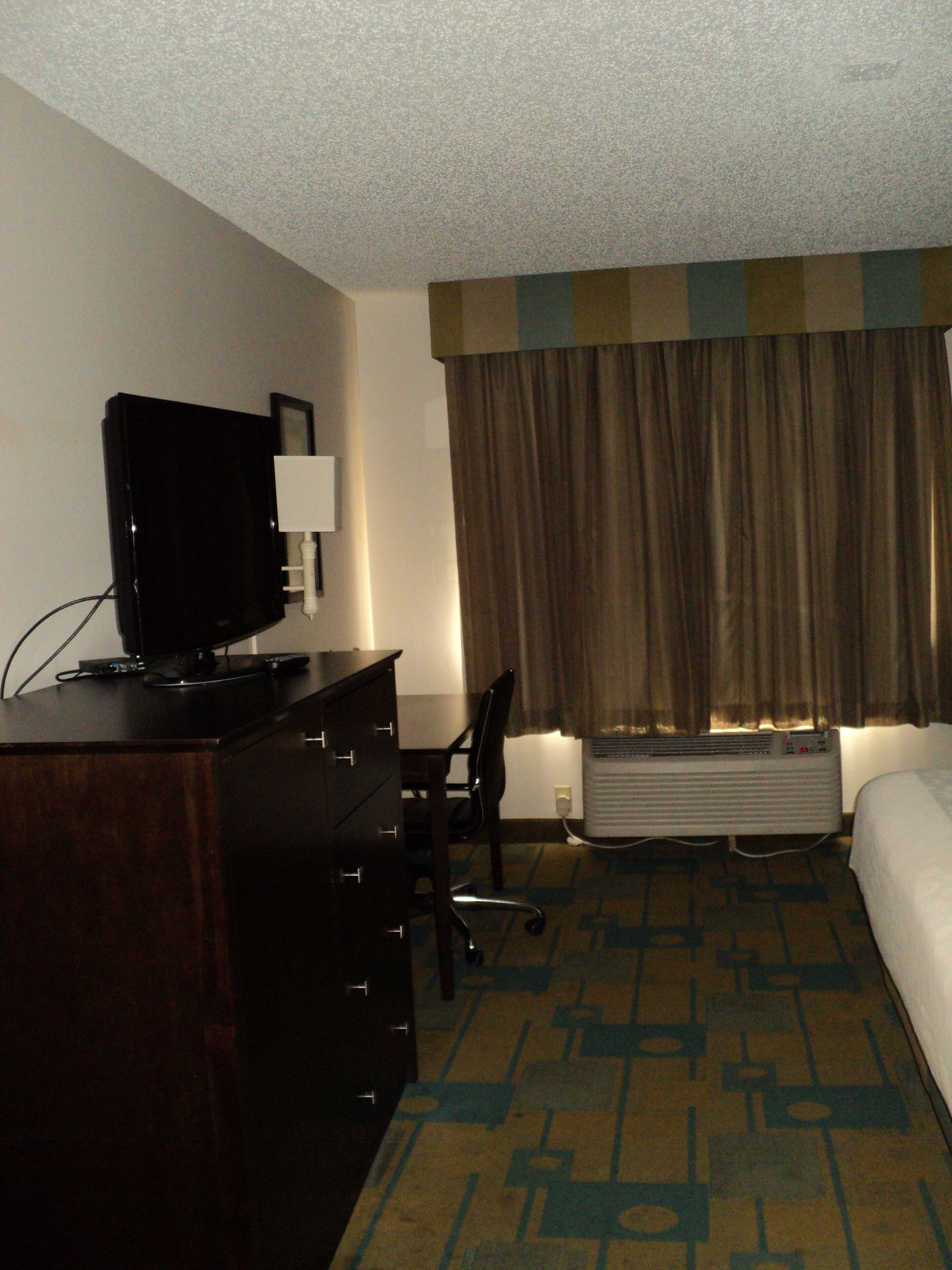 La Quinta Inn & Suites by Wyndham Houston NW Brookhollow