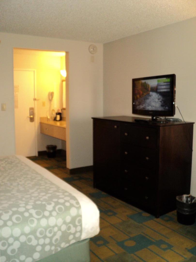 La Quinta Inn & Suites by Wyndham Houston NW Brookhollow