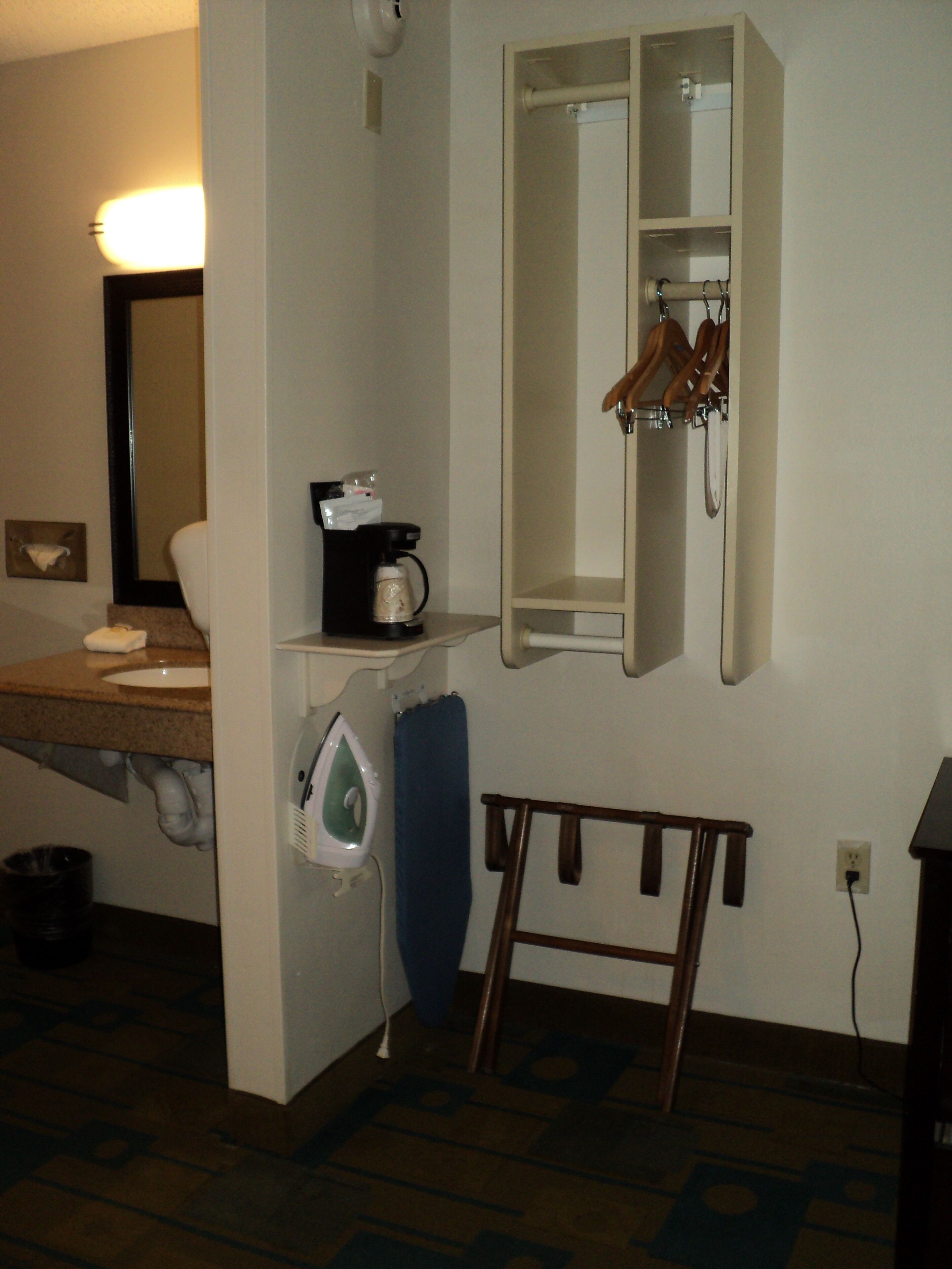La Quinta Inn & Suites by Wyndham Houston NW Brookhollow