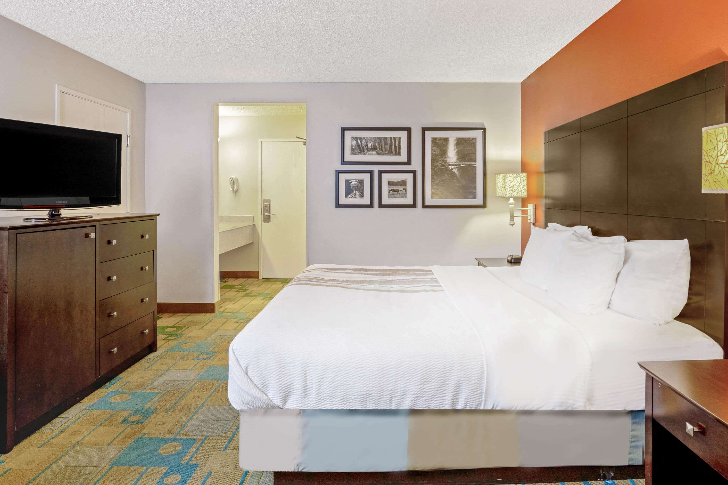 La Quinta Inn & Suites by Wyndham Houston NW Brookhollow