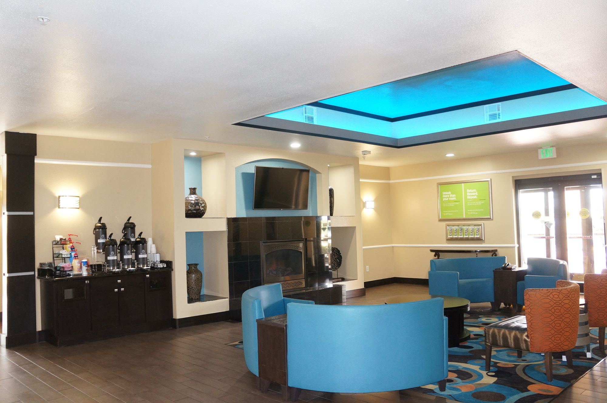 La Quinta Inn & Suites by Wyndham Houston Hobby Airport