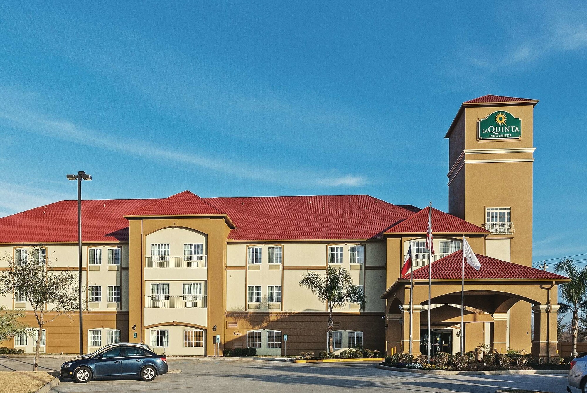 La Quinta Inn & Suites by Wyndham Houston Hobby Airport