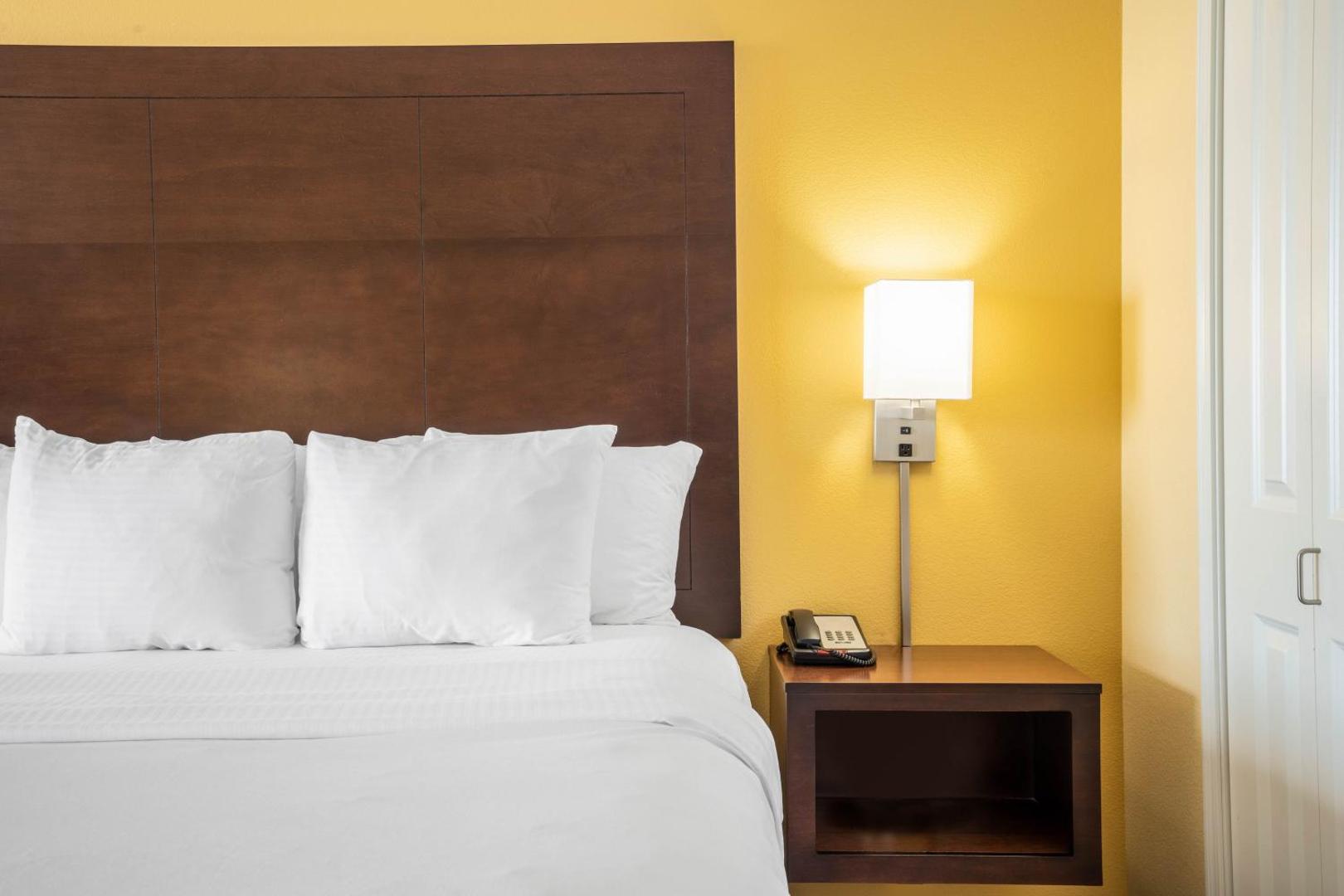 La Quinta Inn & Suites by Wyndham Houston NW Beltway8/WestRD