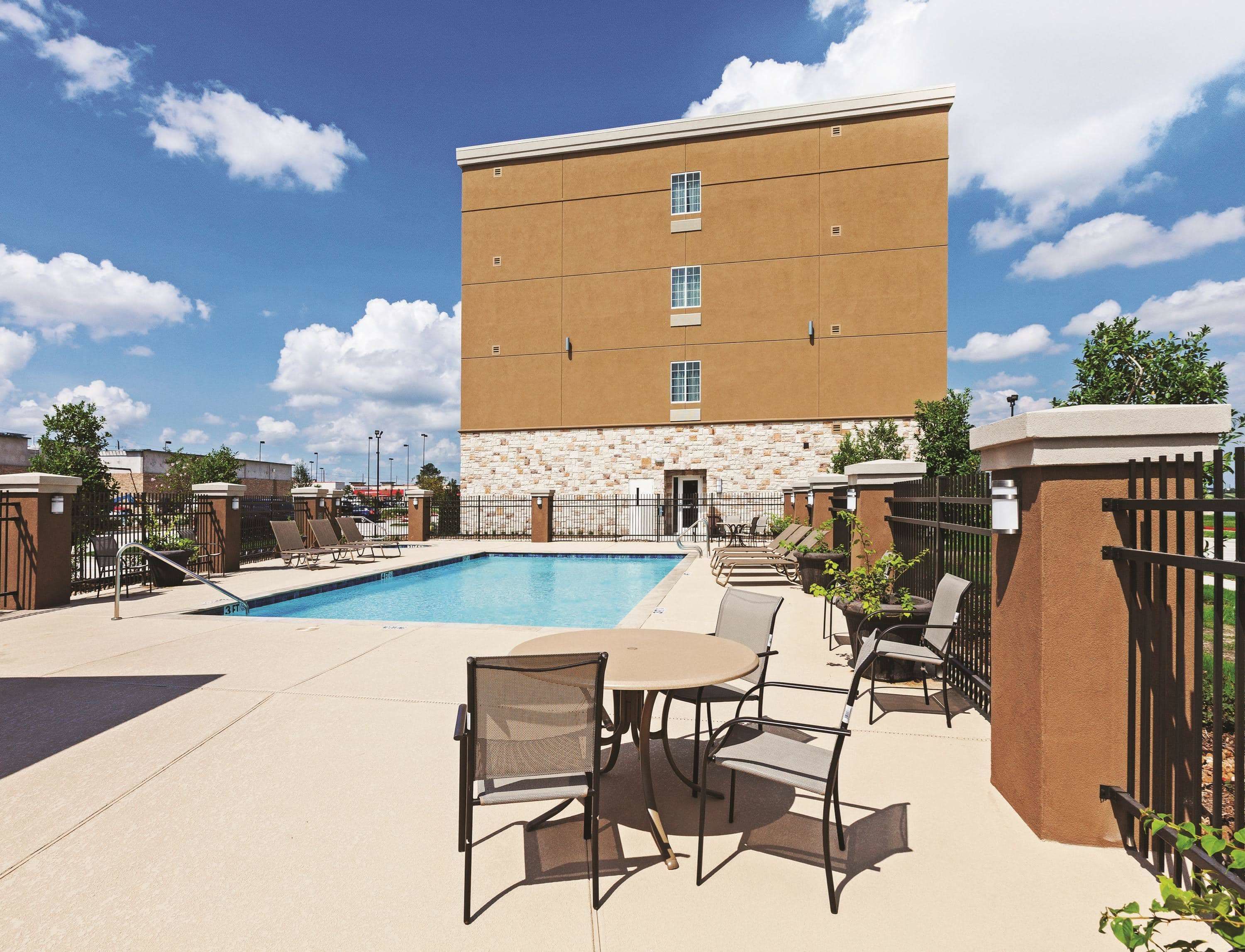 La Quinta Inn & Suites by Wyndham Houston NW Beltway8/WestRD
