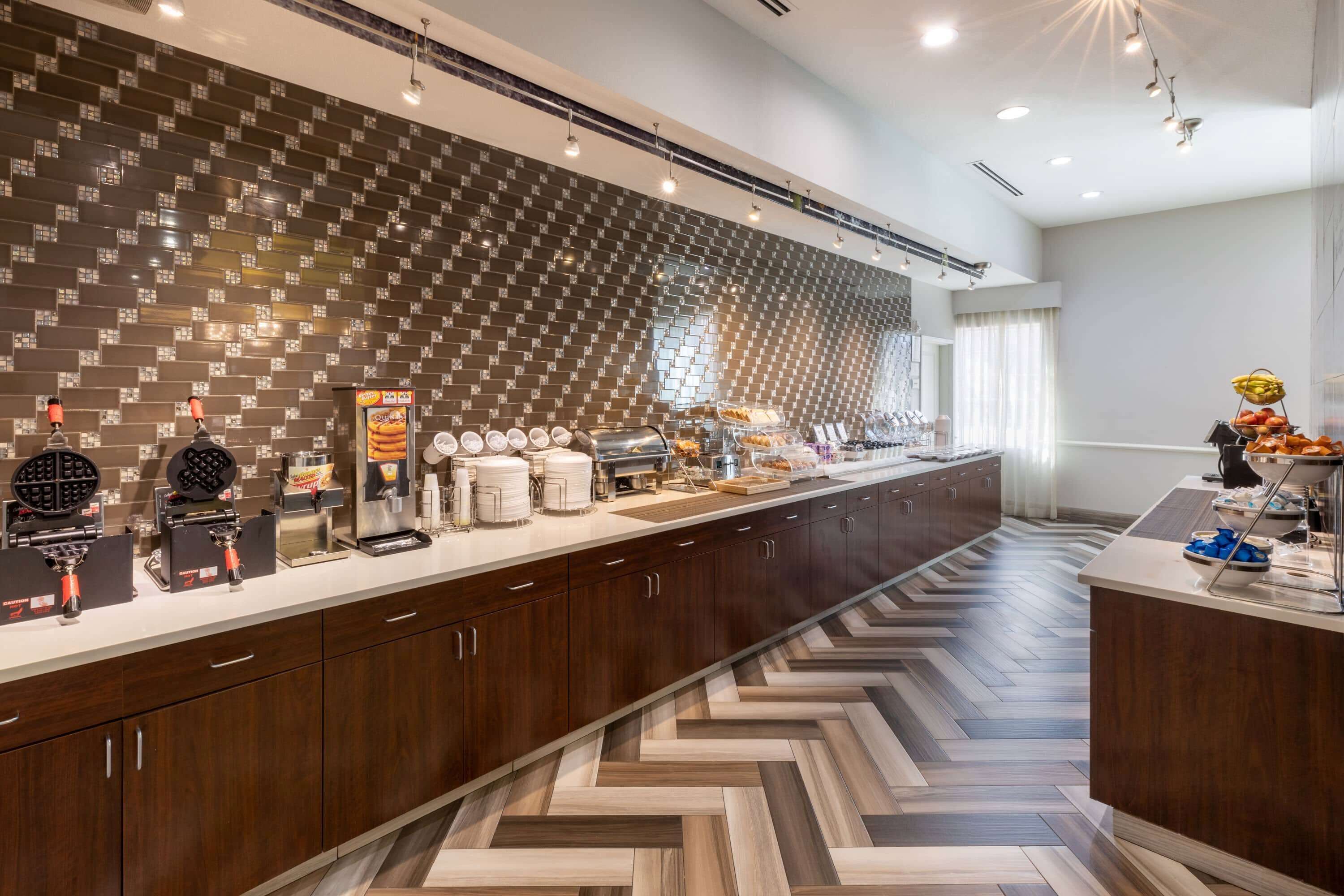 La Quinta Inn & Suites by Wyndham Houston NW Beltway8/WestRD