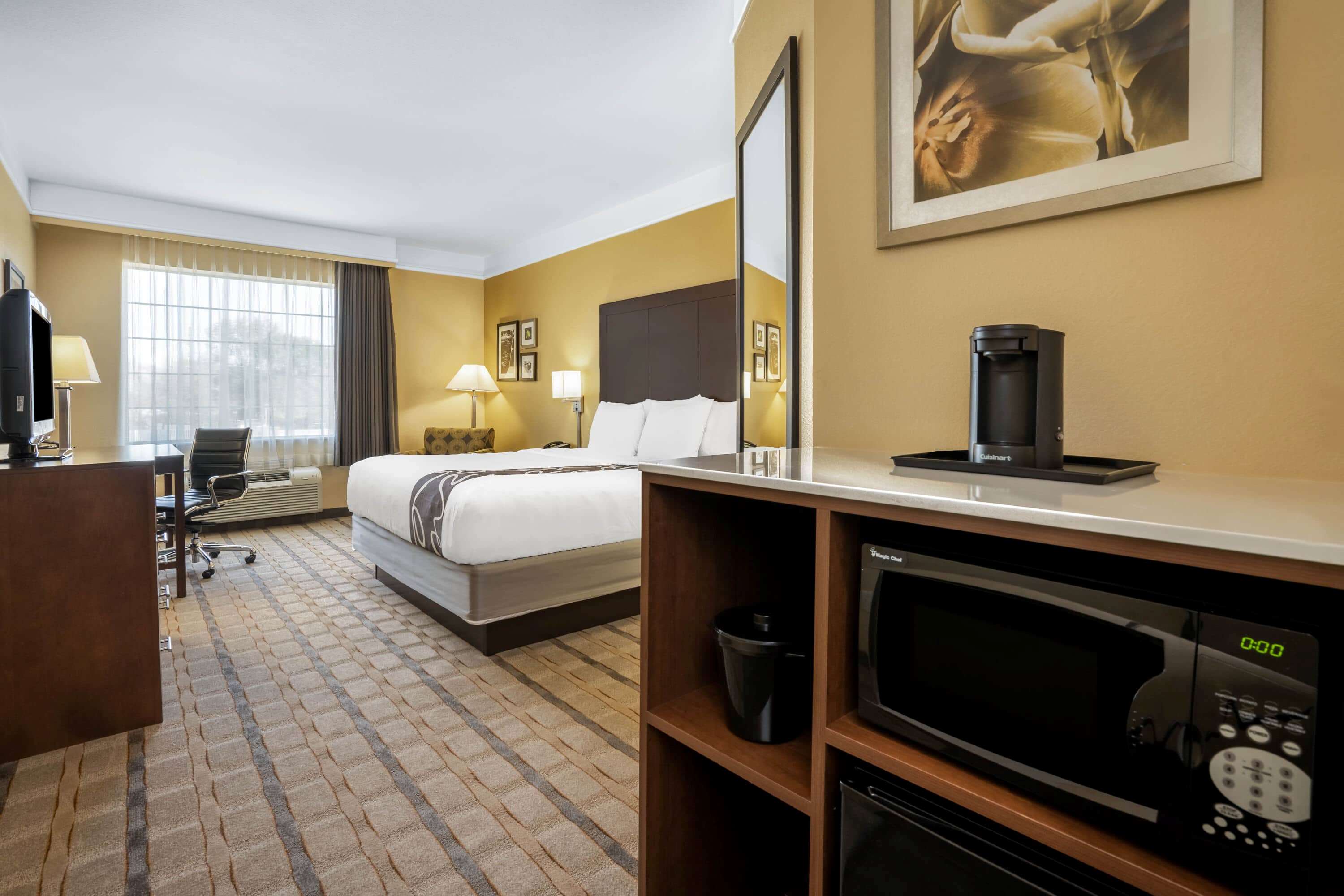 La Quinta Inn & Suites by Wyndham Houston NW Beltway8/WestRD