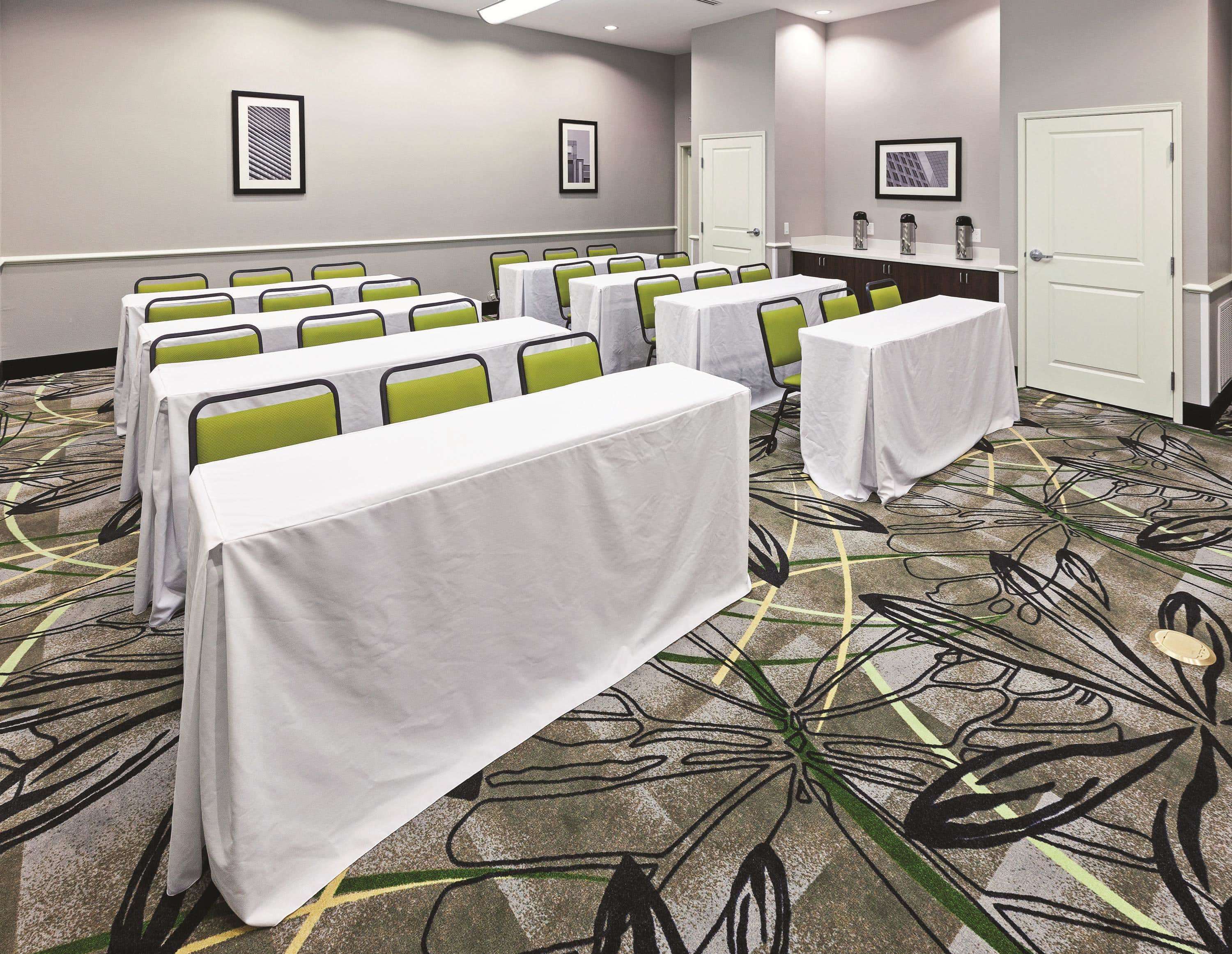 La Quinta Inn & Suites by Wyndham Houston NW Beltway8/WestRD