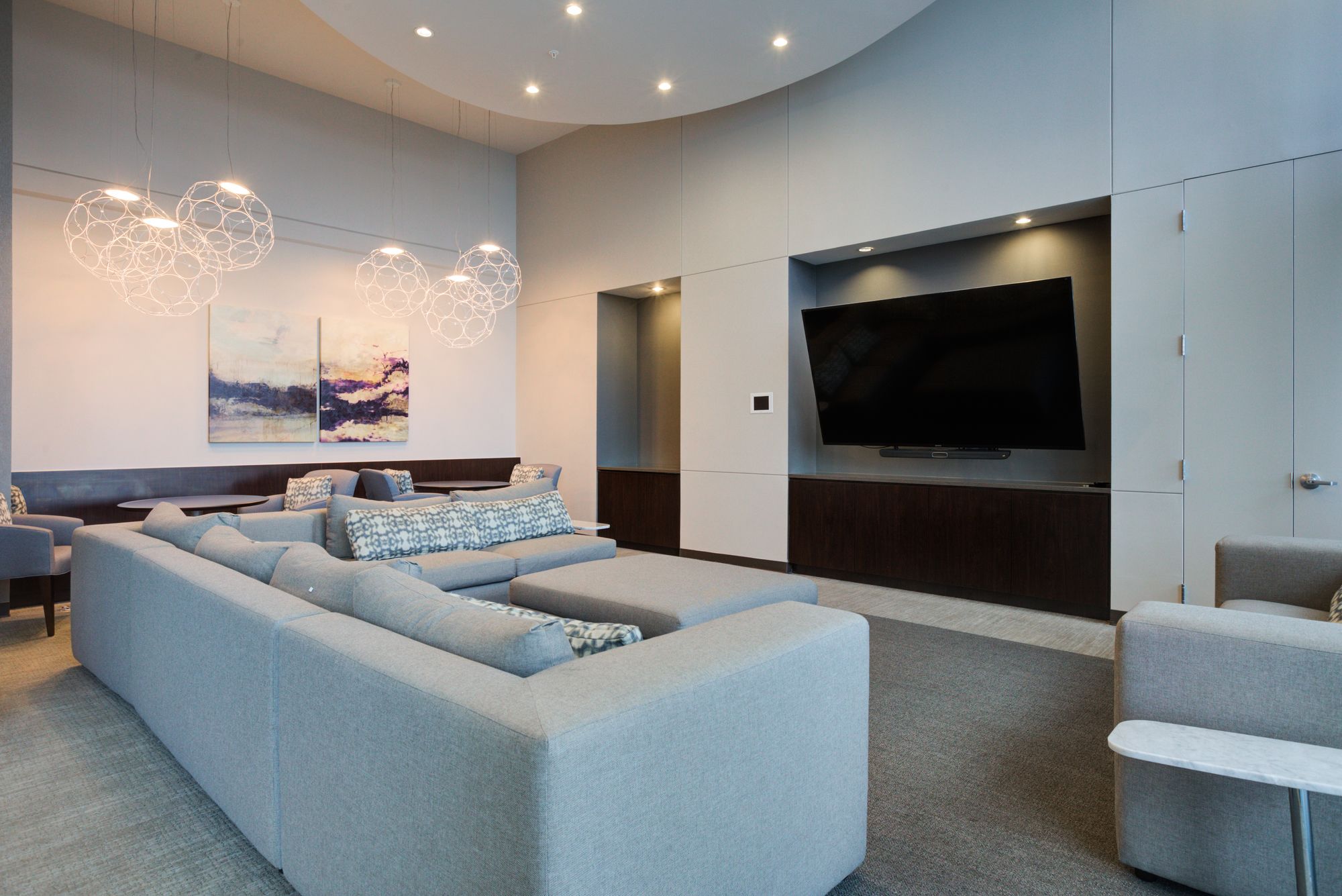 Locale Med Center at Vantage