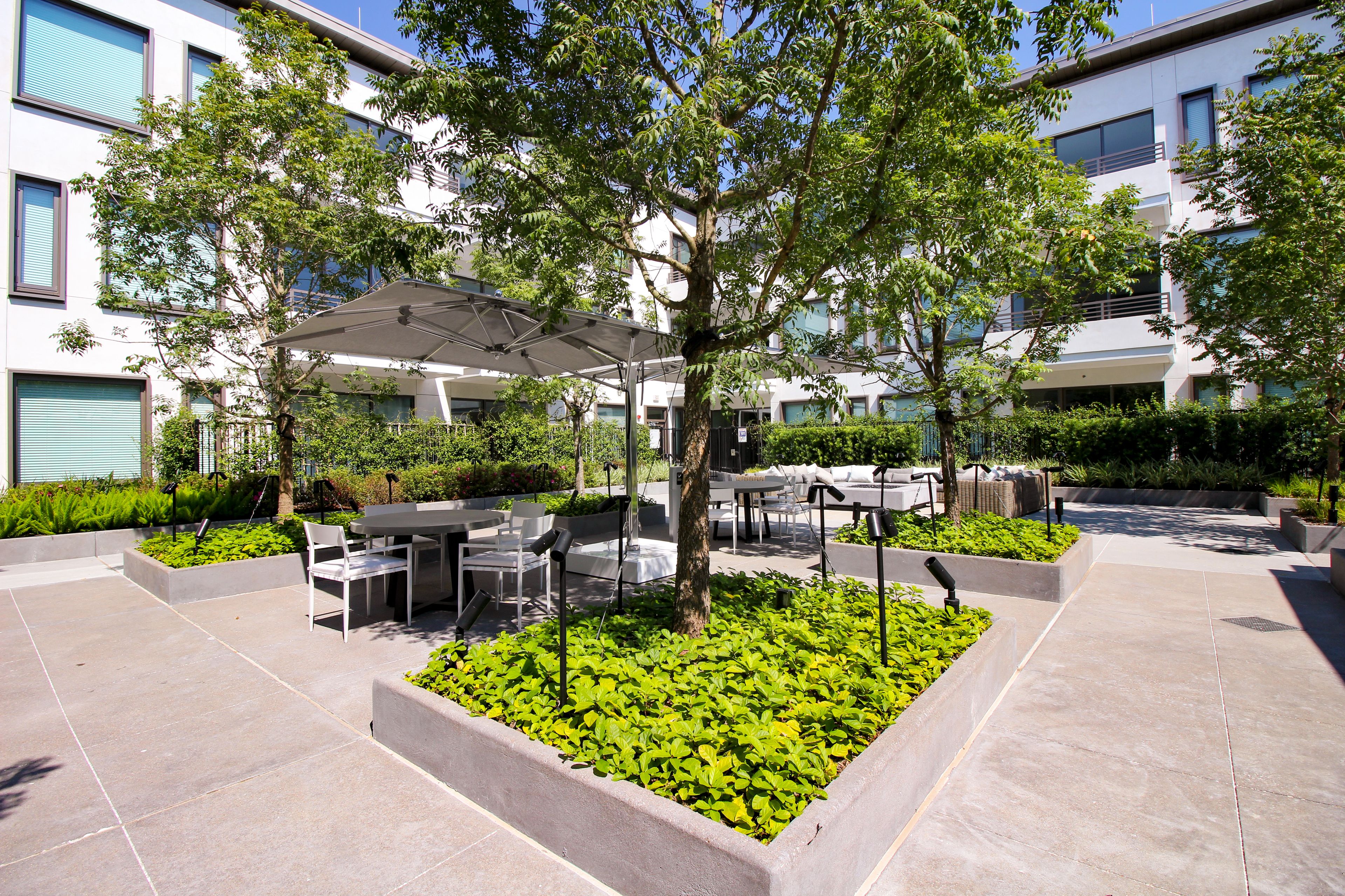Luxe Life Properties