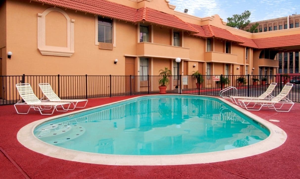 Memorial Inn and Suites