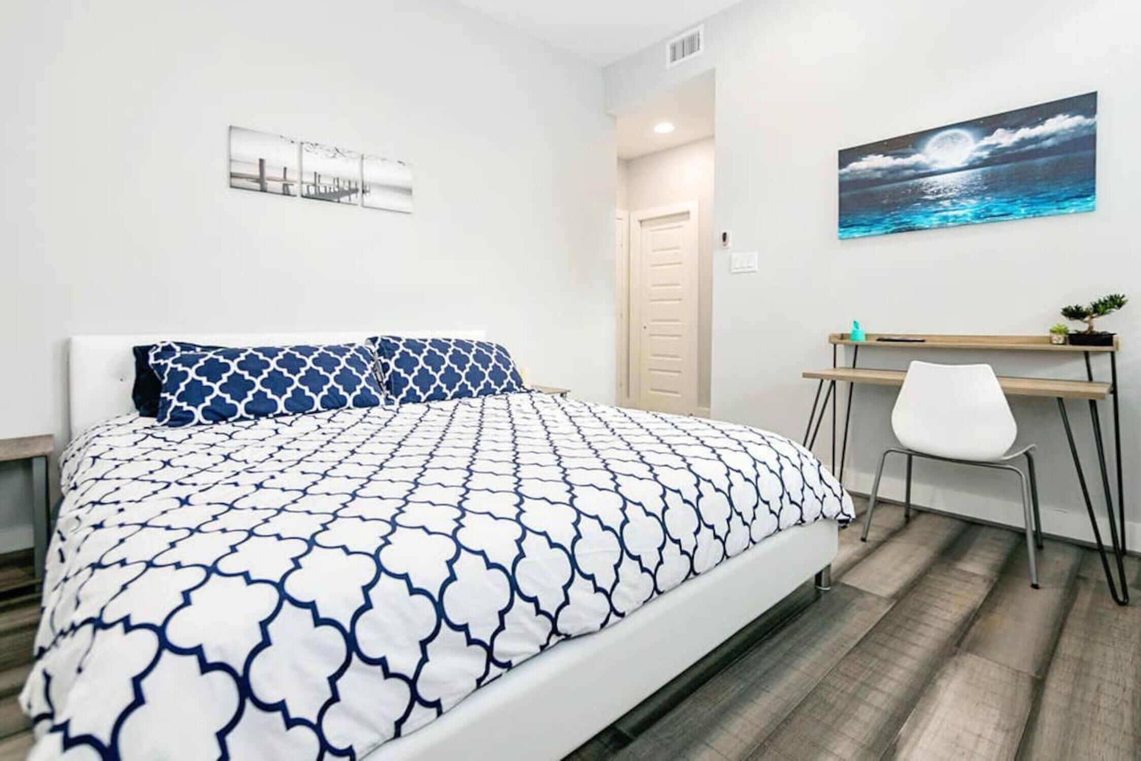 Montrose Guesthouse Suites