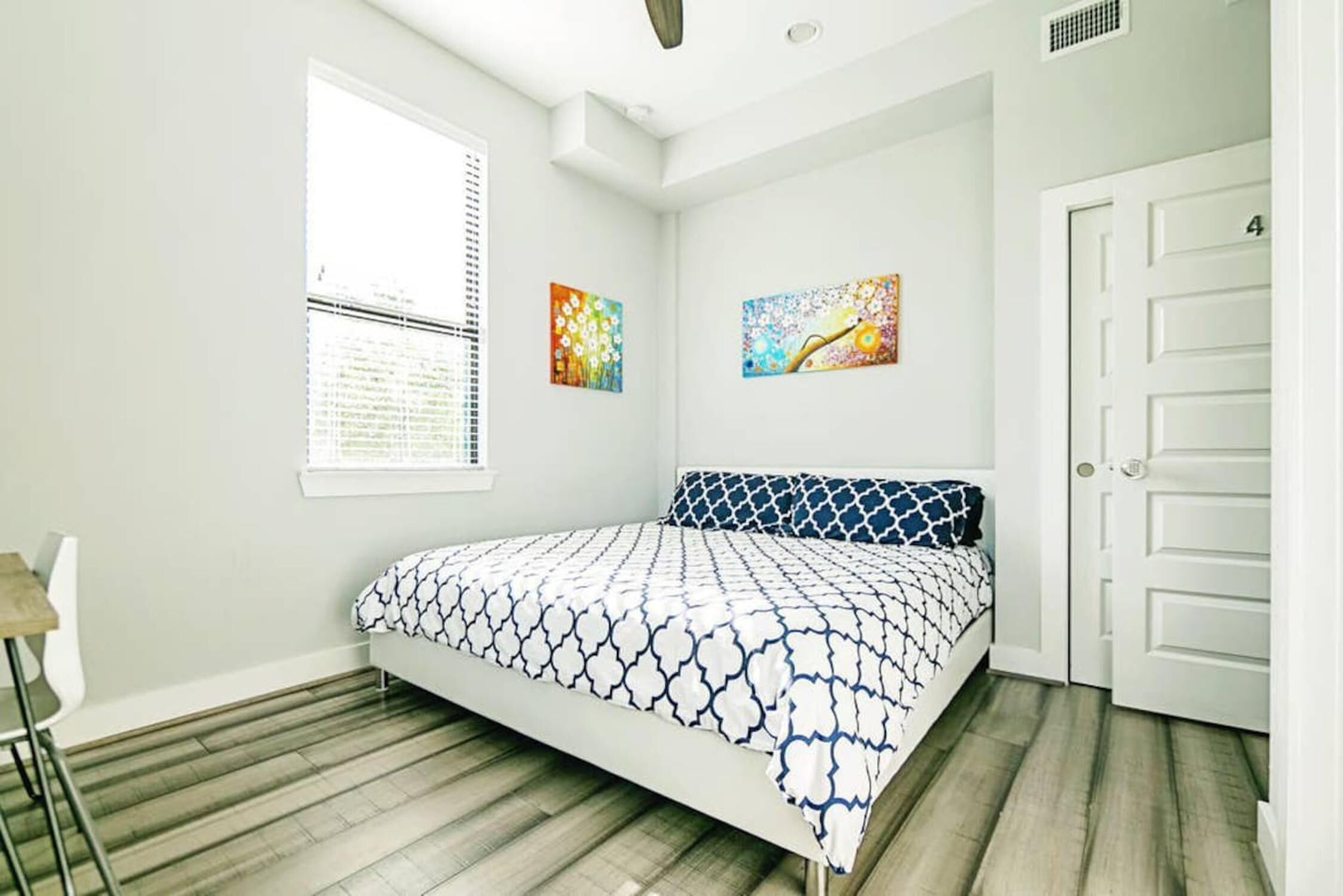 Montrose Guesthouse Suites