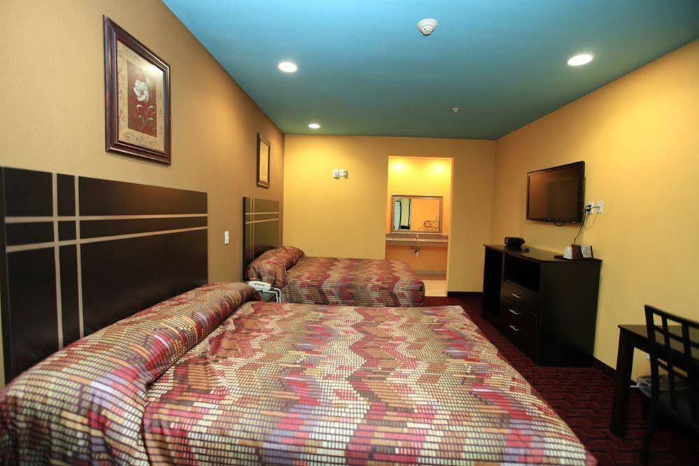 Moonlight Suites